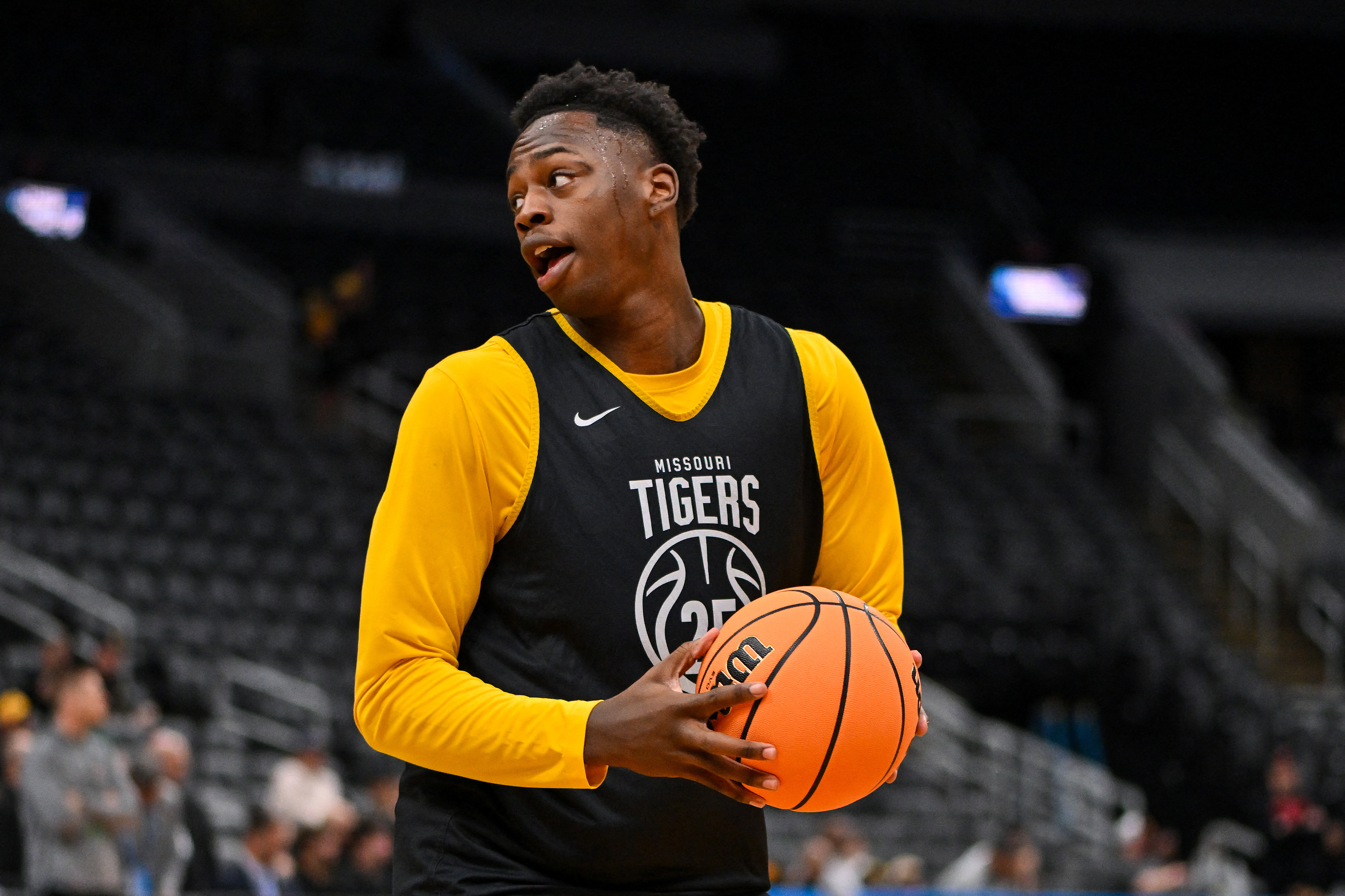 🏀 Missouri vs. Miami Prediction & Parlay: Today's Round 1 March Madness Picks & Odds