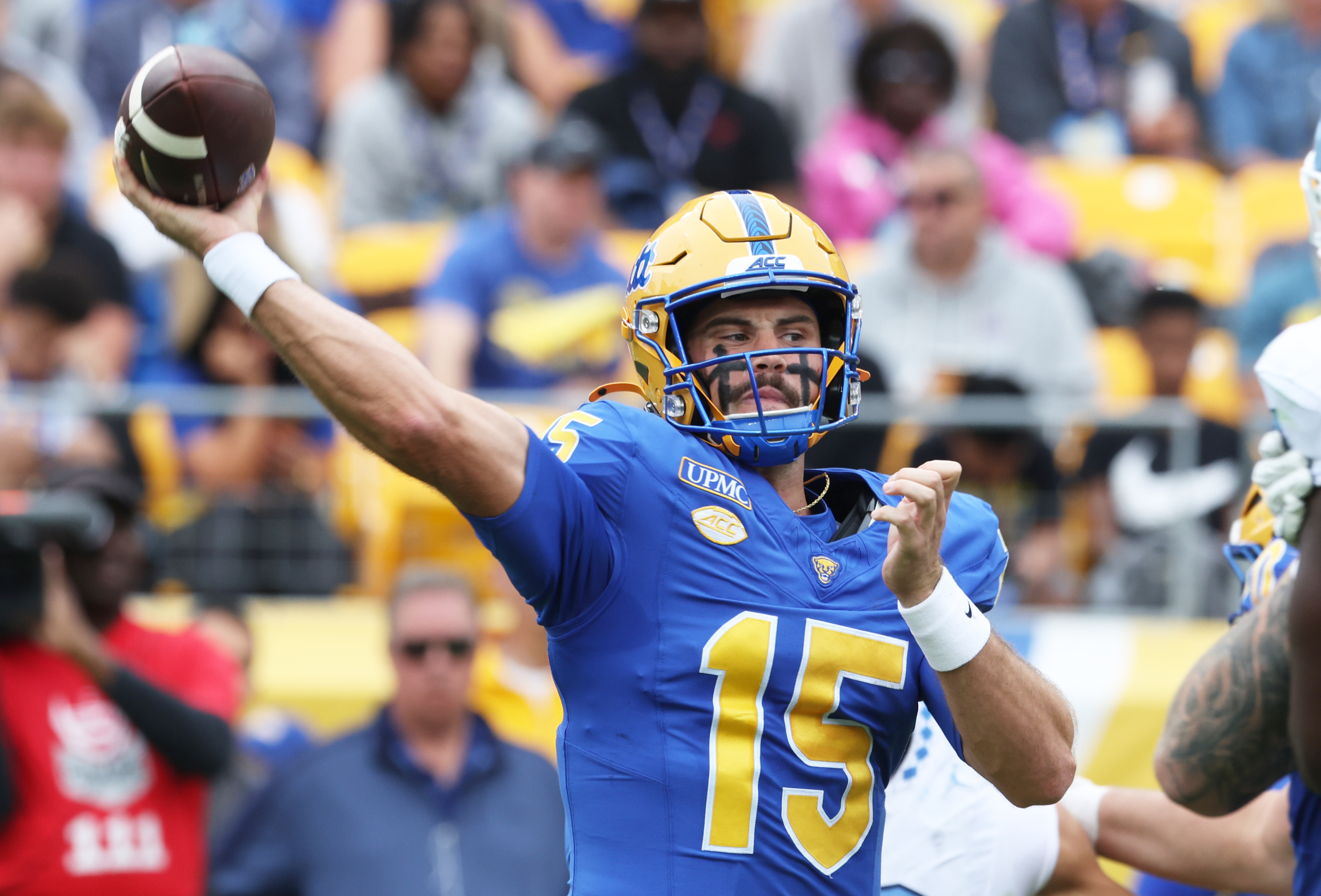 Pitt vs. Miami Prediction: Week 8 Odds, Picks & Best Bet (Oct. 24)