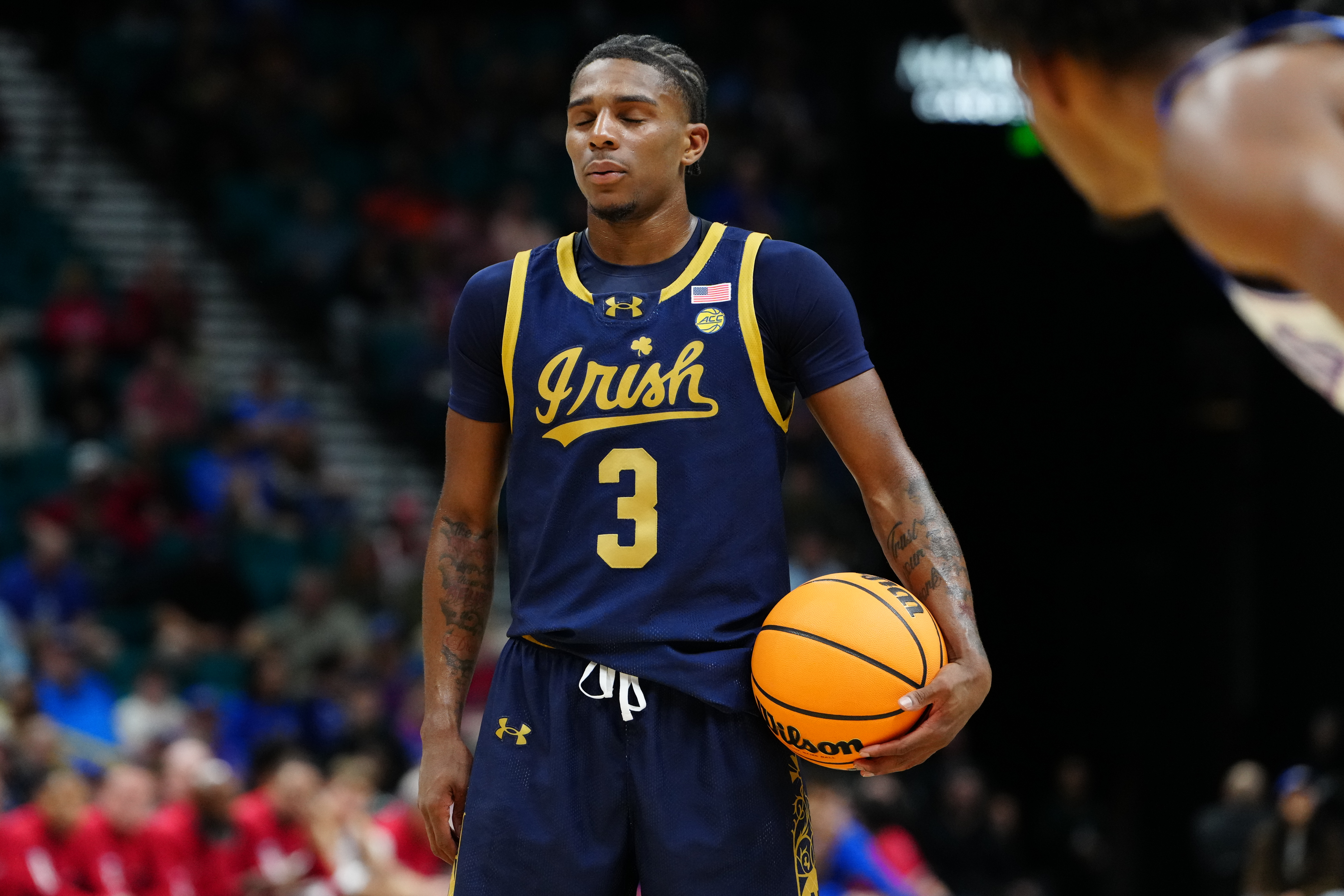 Notre Dame Fighting Irish guard Markus Burton (3) prepares to shoot a free throw as part of our Missouri vs. Notre Dame prediction. 