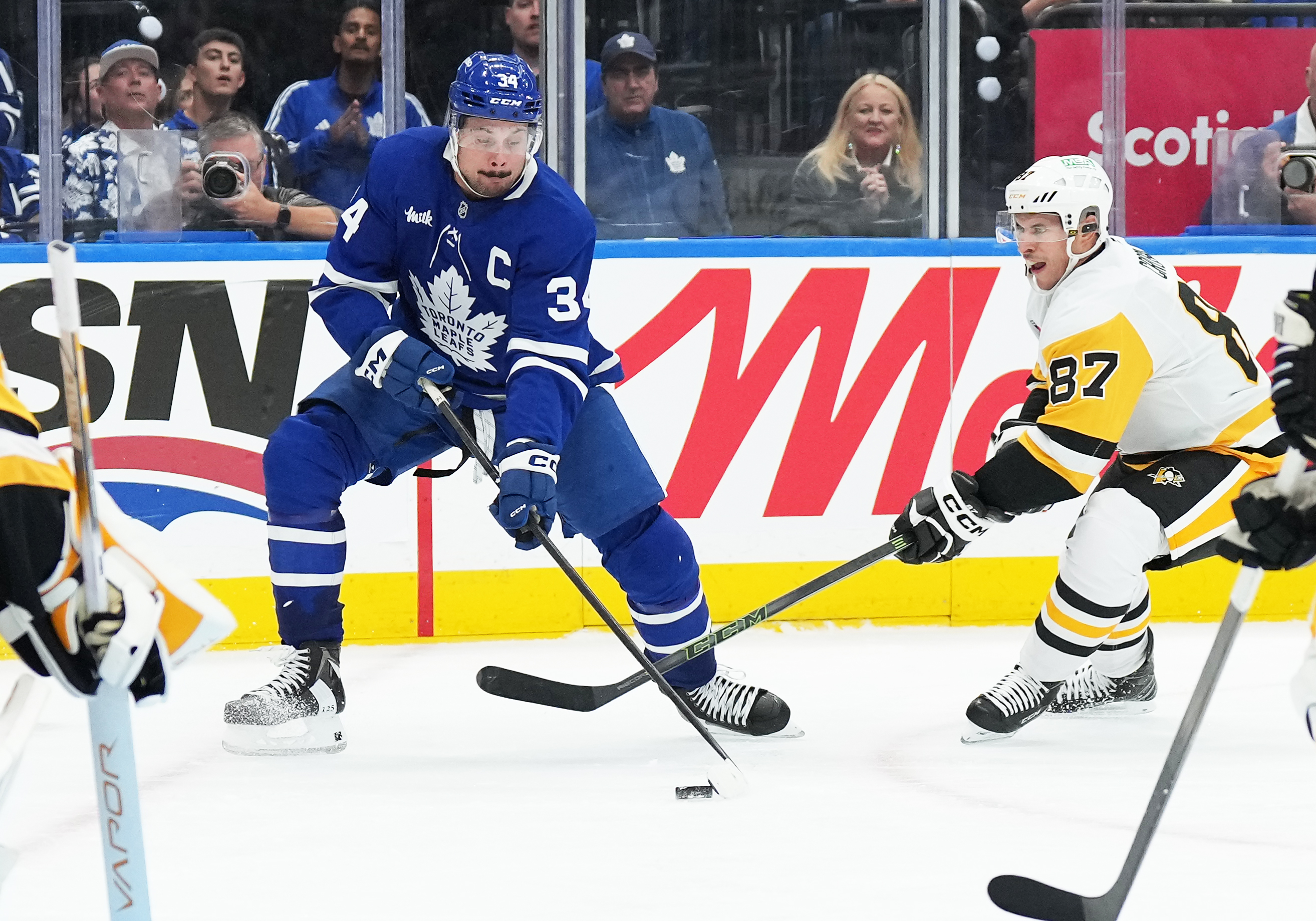 Kings vs. Maple Leafs Prediction, Picks & Odds for Wednesday's NHL Game