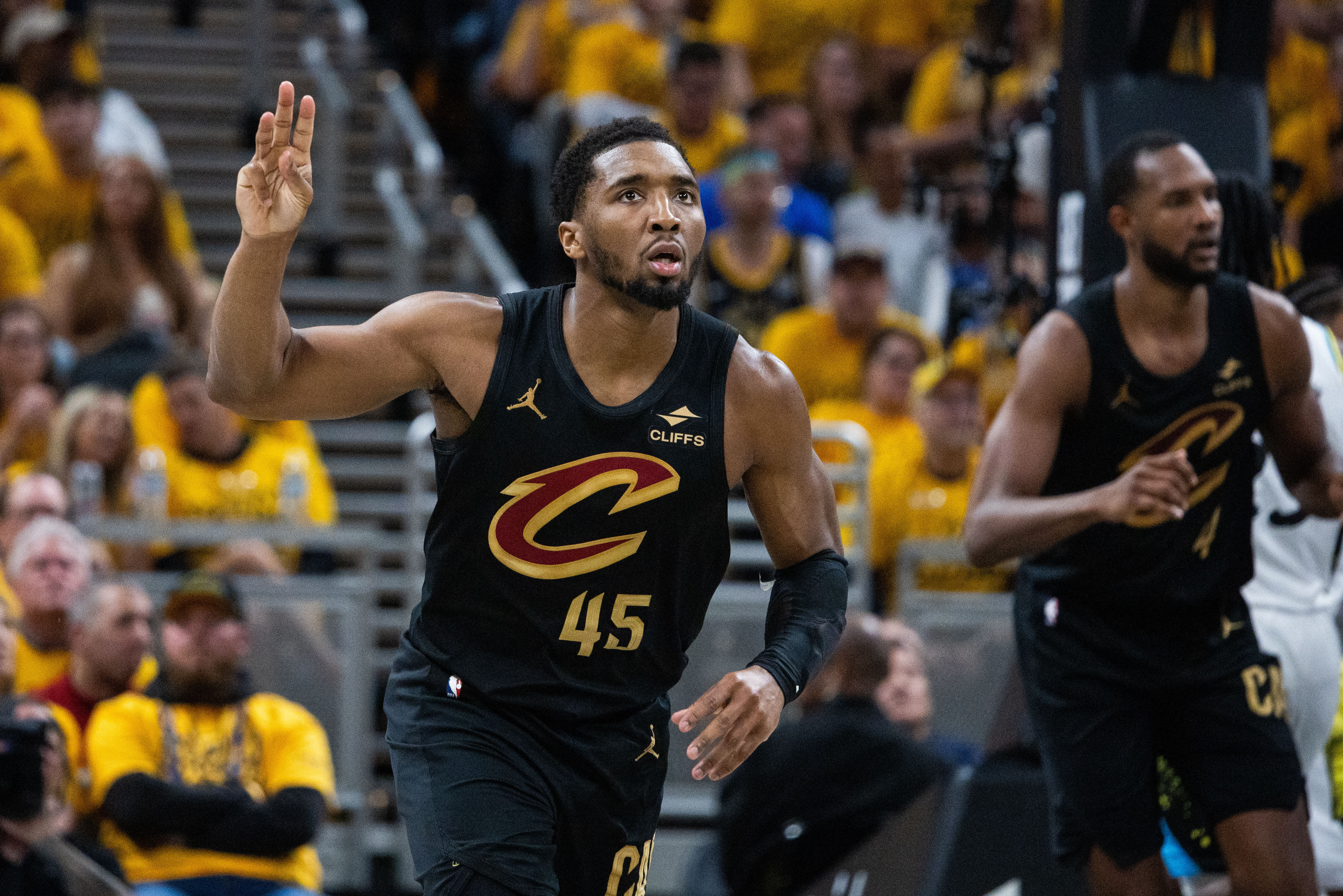 NBA Cup Odds 2025: Thunder Favored to Win In-Season Tournament