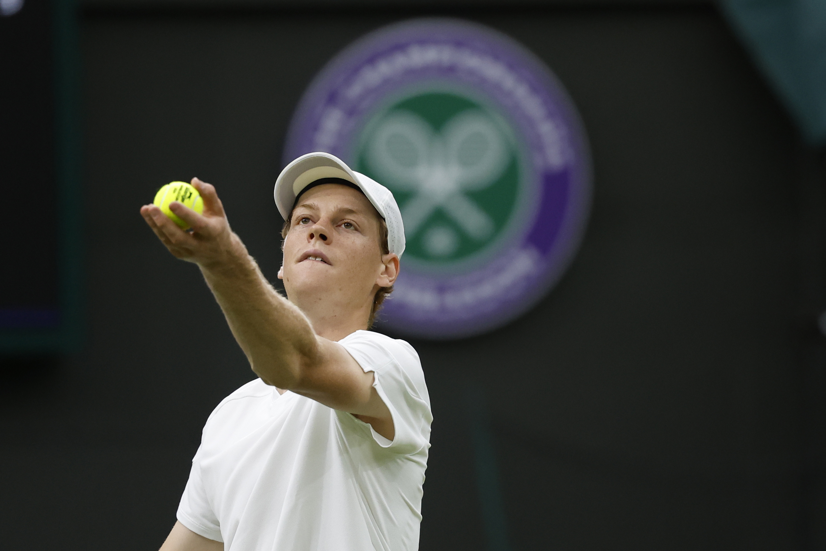 Wimbledon Predictions & Best Bets 2025: Expert Picks for All England Club
