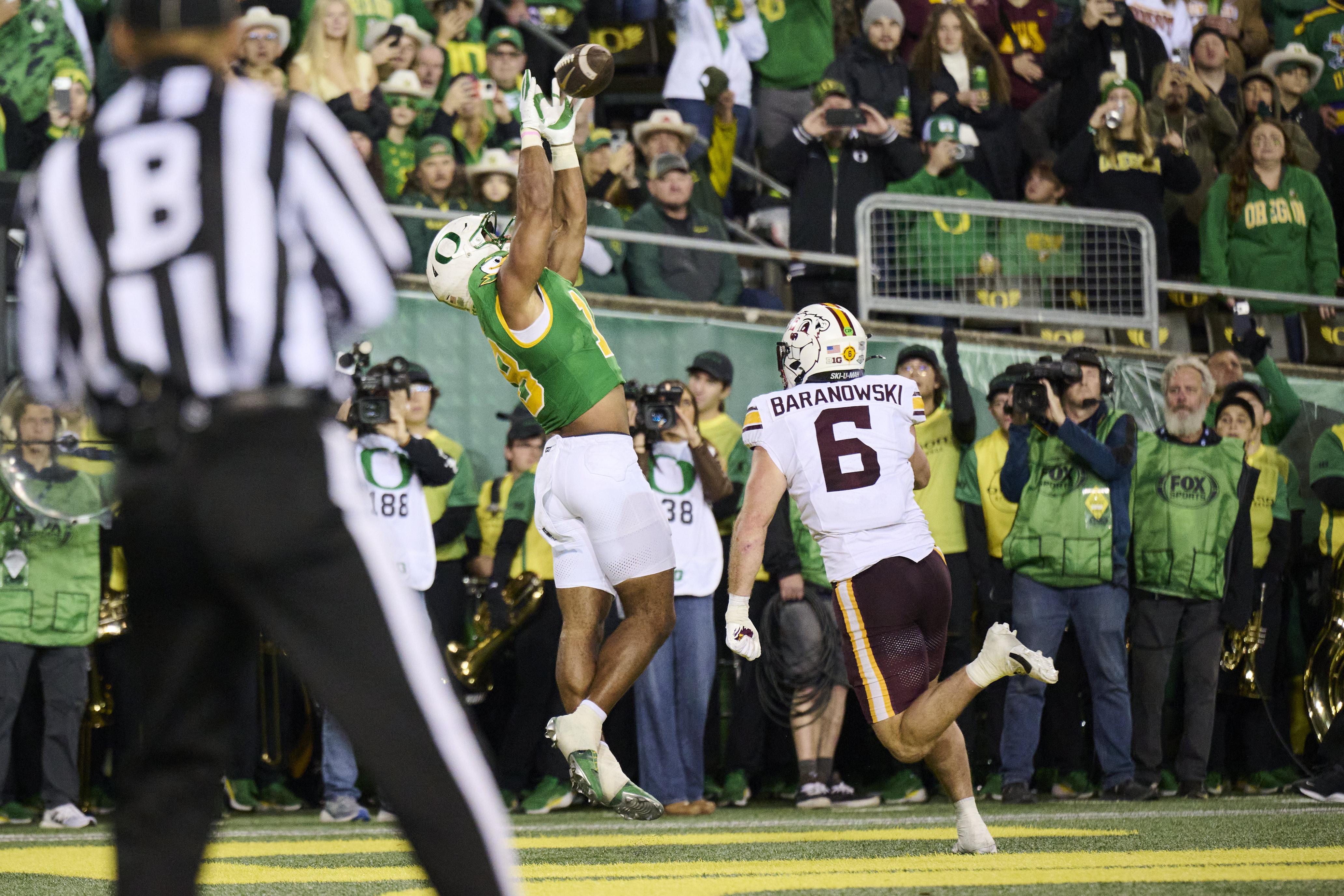 College Football Anytime Touchdown Scorer Predictions for Week 13: Best Bets to Score TD