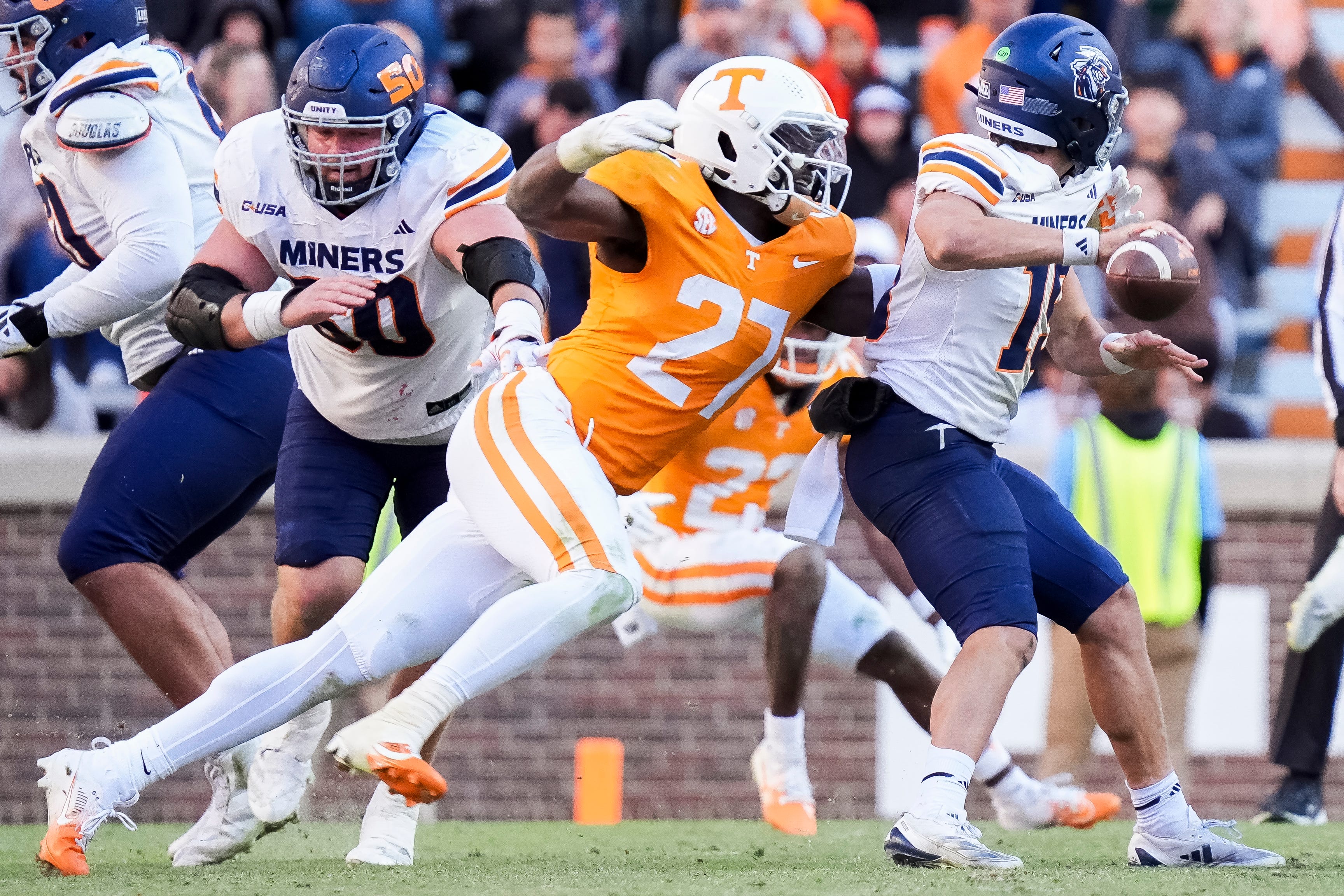 Tennessee vs. Ohio State Early Picks, Predictions & Odds: College Football Playoff