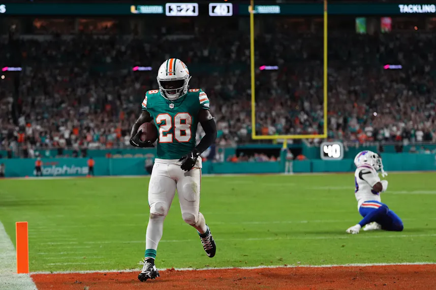 Miami Dolphins running back De'Von Achane scores a touchdown as we make our best first touchdown scorer predictions for Monday Night Football Week 10.