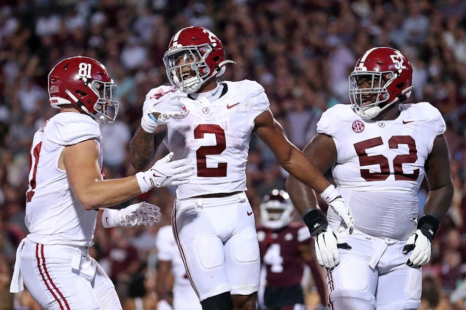 SEC college football picks, odds in Week 2: Alabama faces Texas in