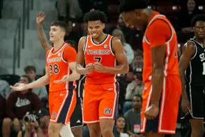 🏀 College Basketball Predictions Today: Kentucky’s 1st-Half Woes to Continue