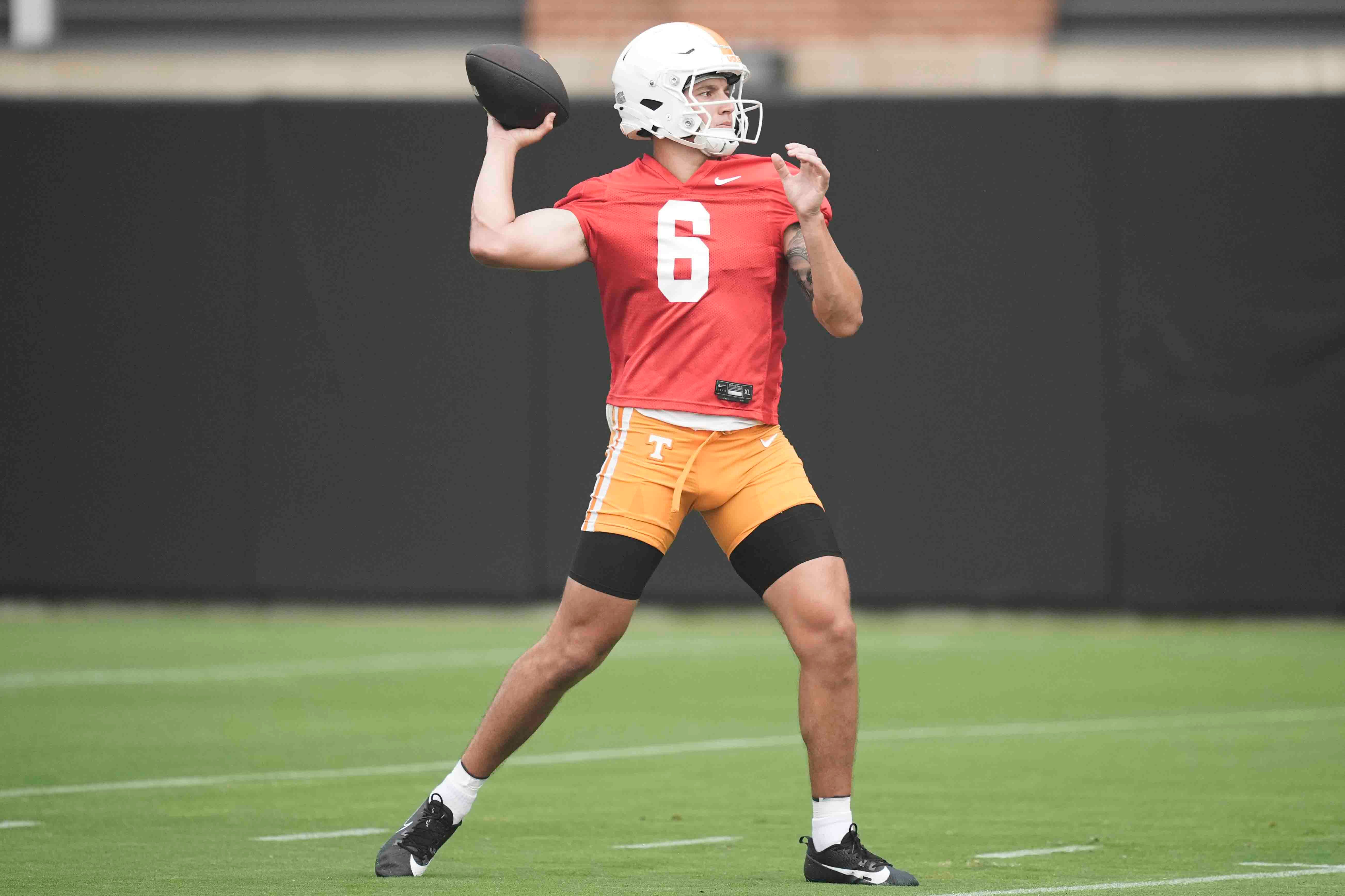 Syracuse vs. Tennessee prediction
