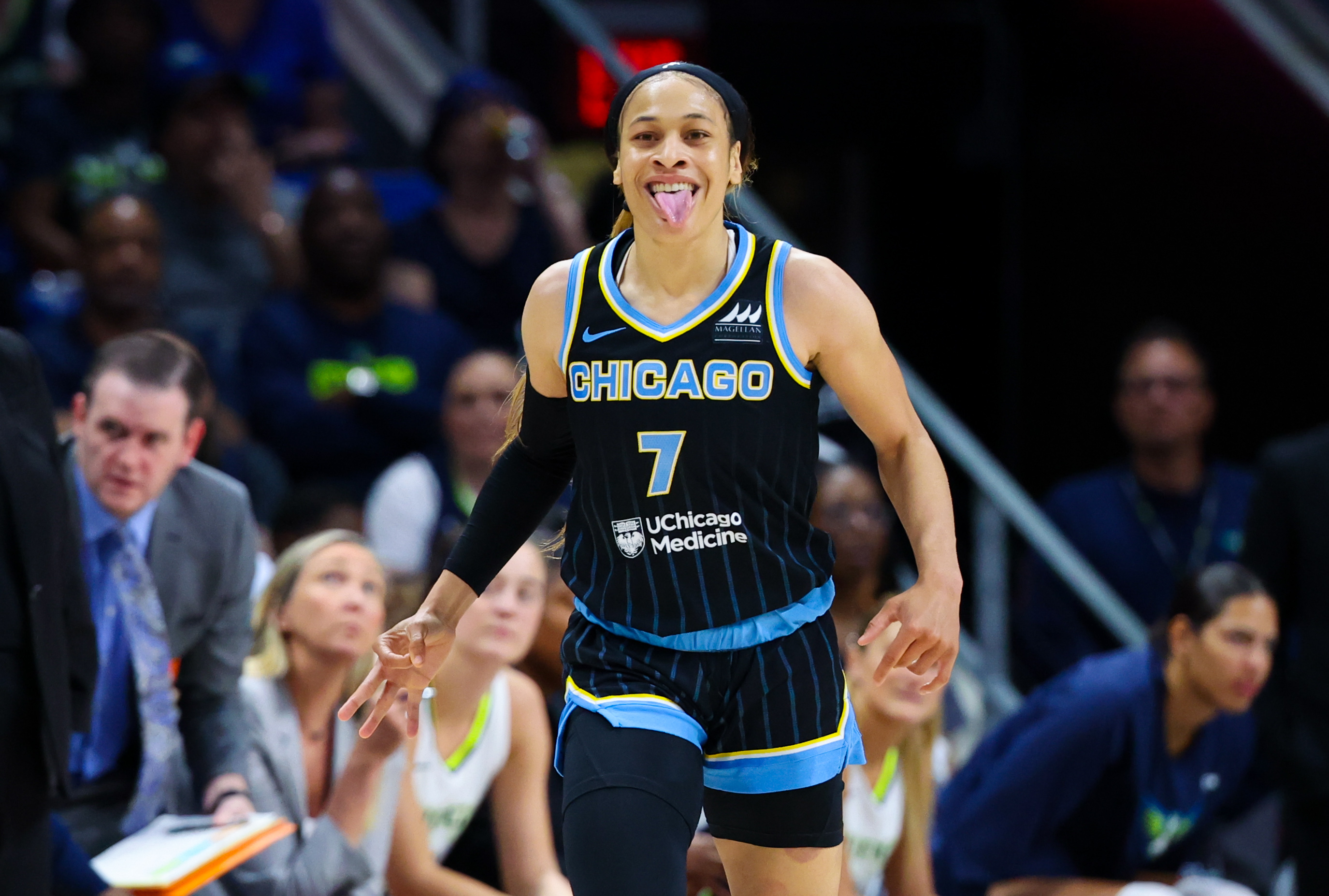 Chicago Sky guard Chennedy Carter (7) reacts as we offer our Aces vs. Sky prediction and expert picks.