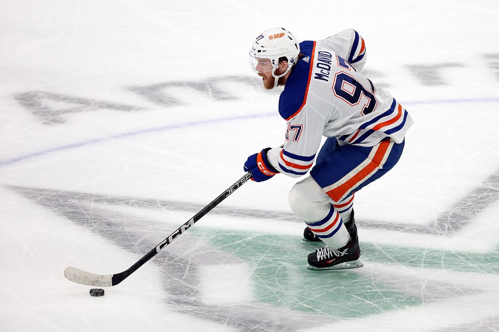 Stars vs. Oilers Game 6 Predictions & Odds: Today's NHL Western Conference Final Expert Picks