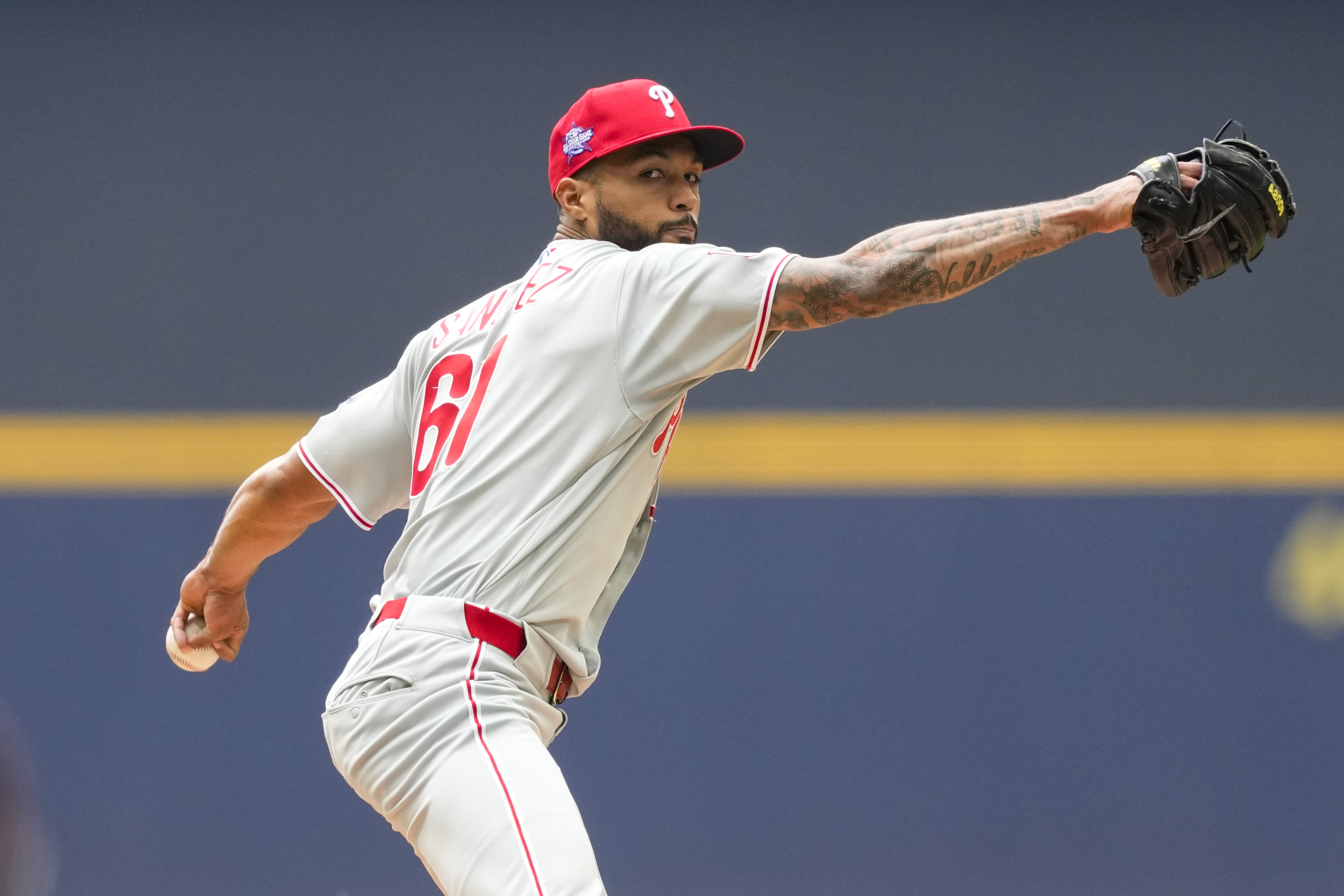 Philadelphia Phillies pitcher Cristopher Sanchez (61) throws a pitch as we break down our Mets vs. Phillies win probability.