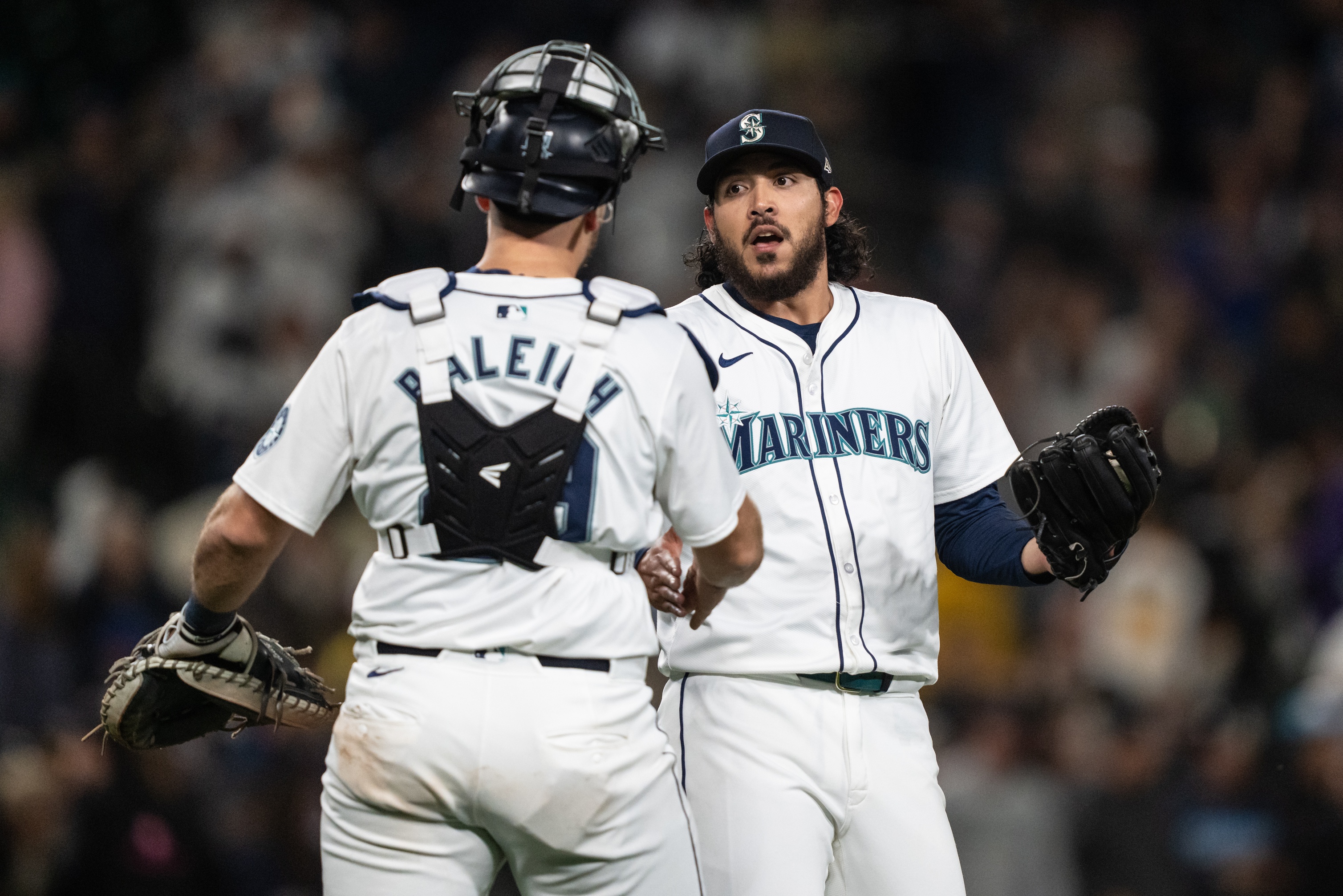 Reliever of the Year Odds and Predictions 2025: Munoz, Suarez the Favorites as Midseason Nears