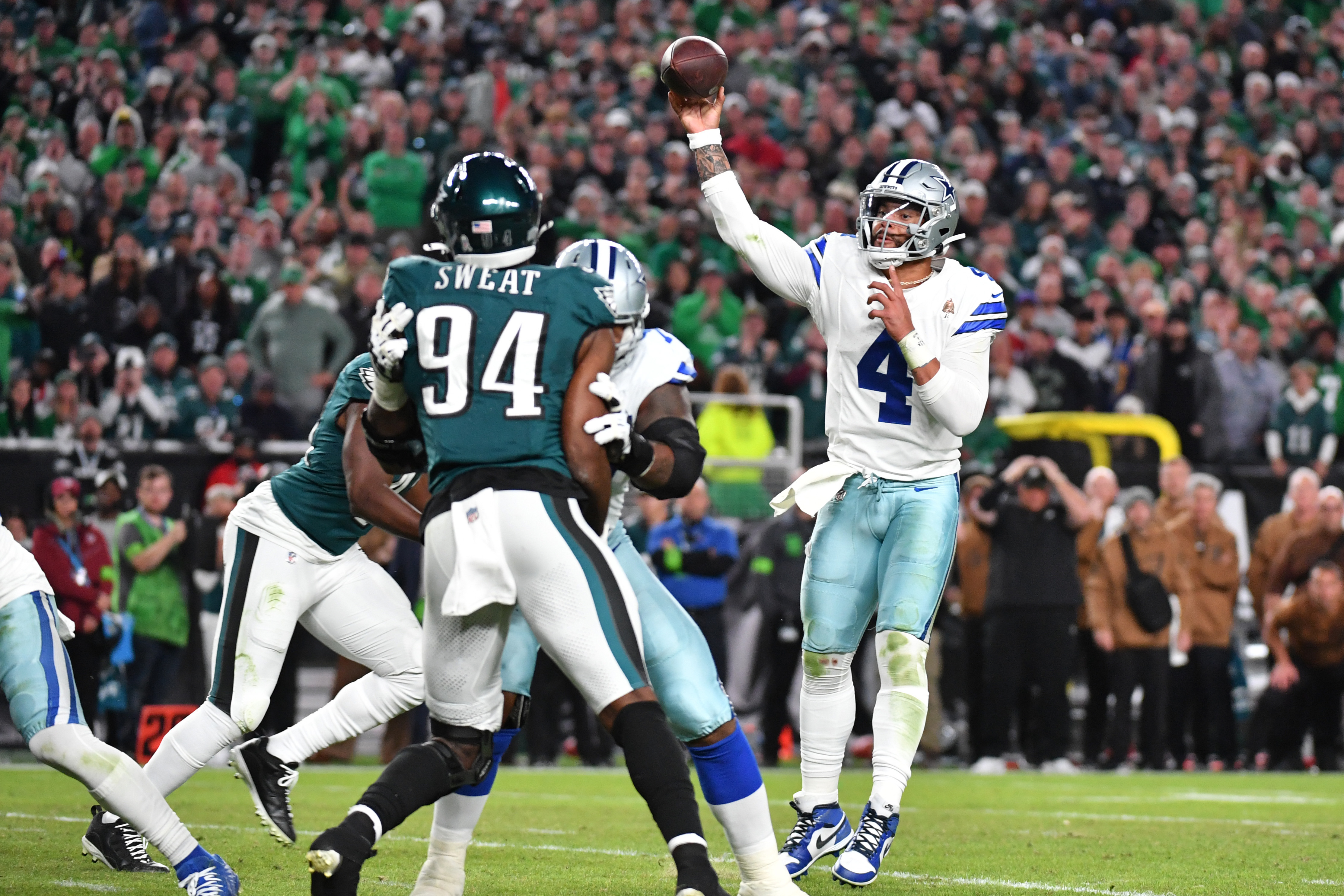 Best Cowboys vs. Eagles Player Prop Bets: NFL Week 1 Odds & Expert Picks Tonight