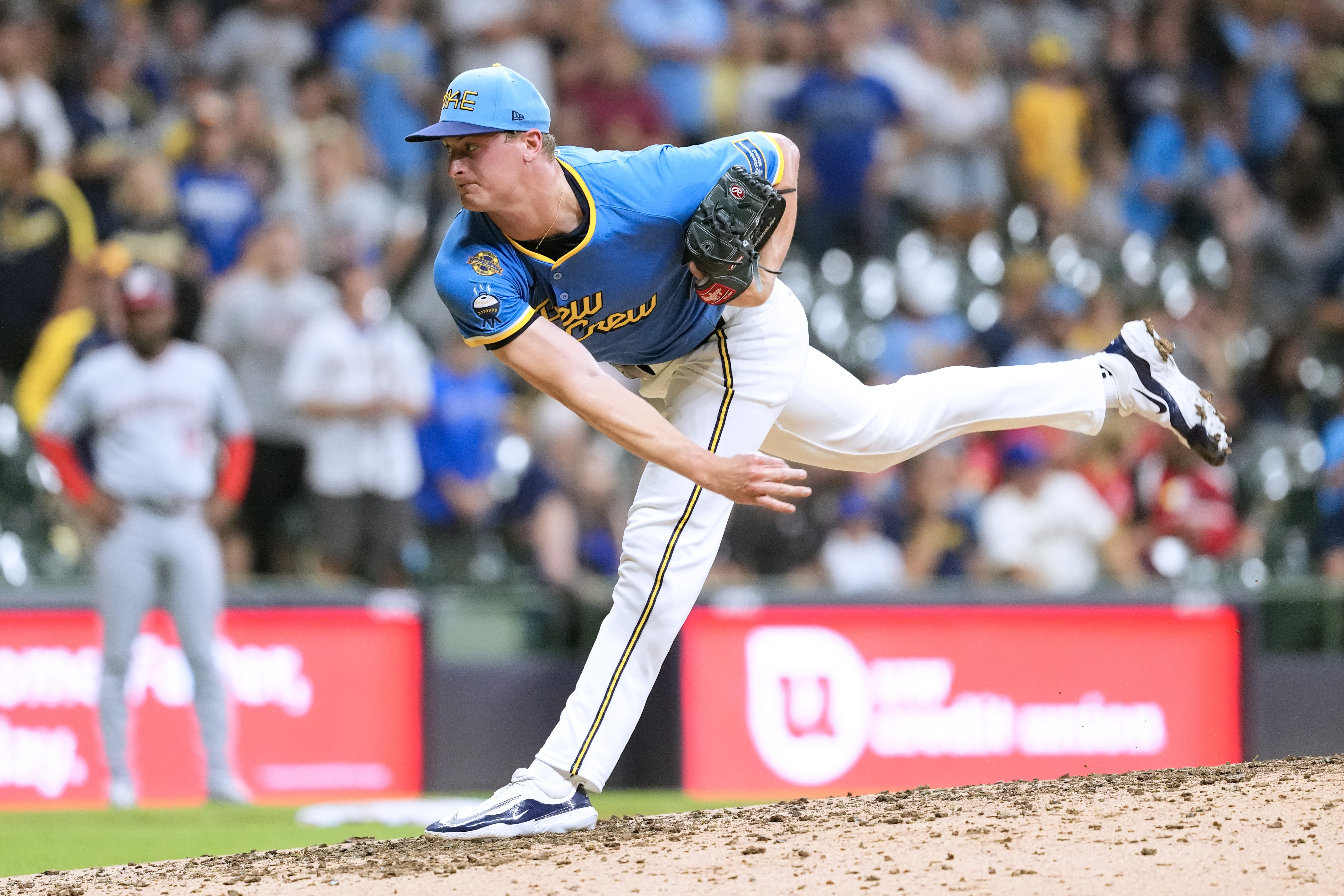 Brewers vs. Mariners Prediction, Odds & Best Bets: Who Takes Rubber Match in Seattle?