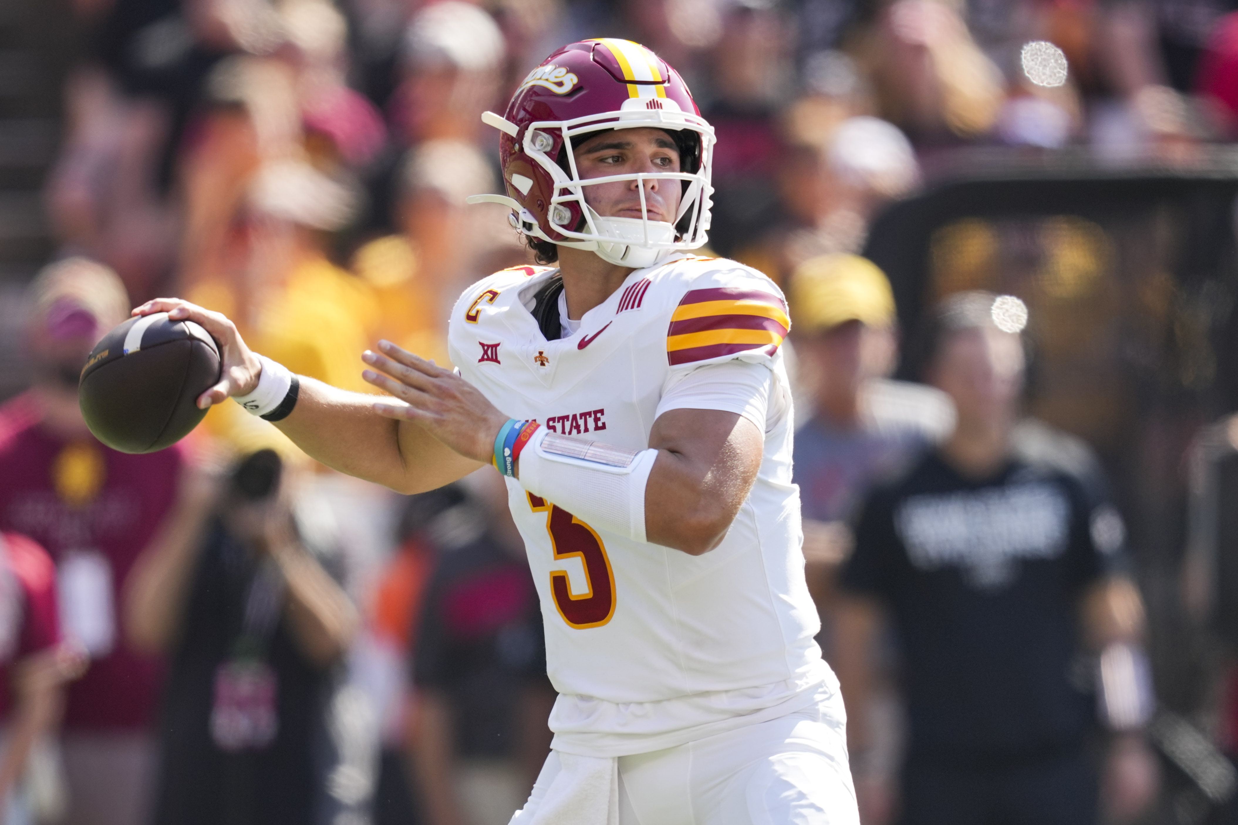 Iowa State vs. Colorado Prediction, Picks & Odds: College Football Week 7