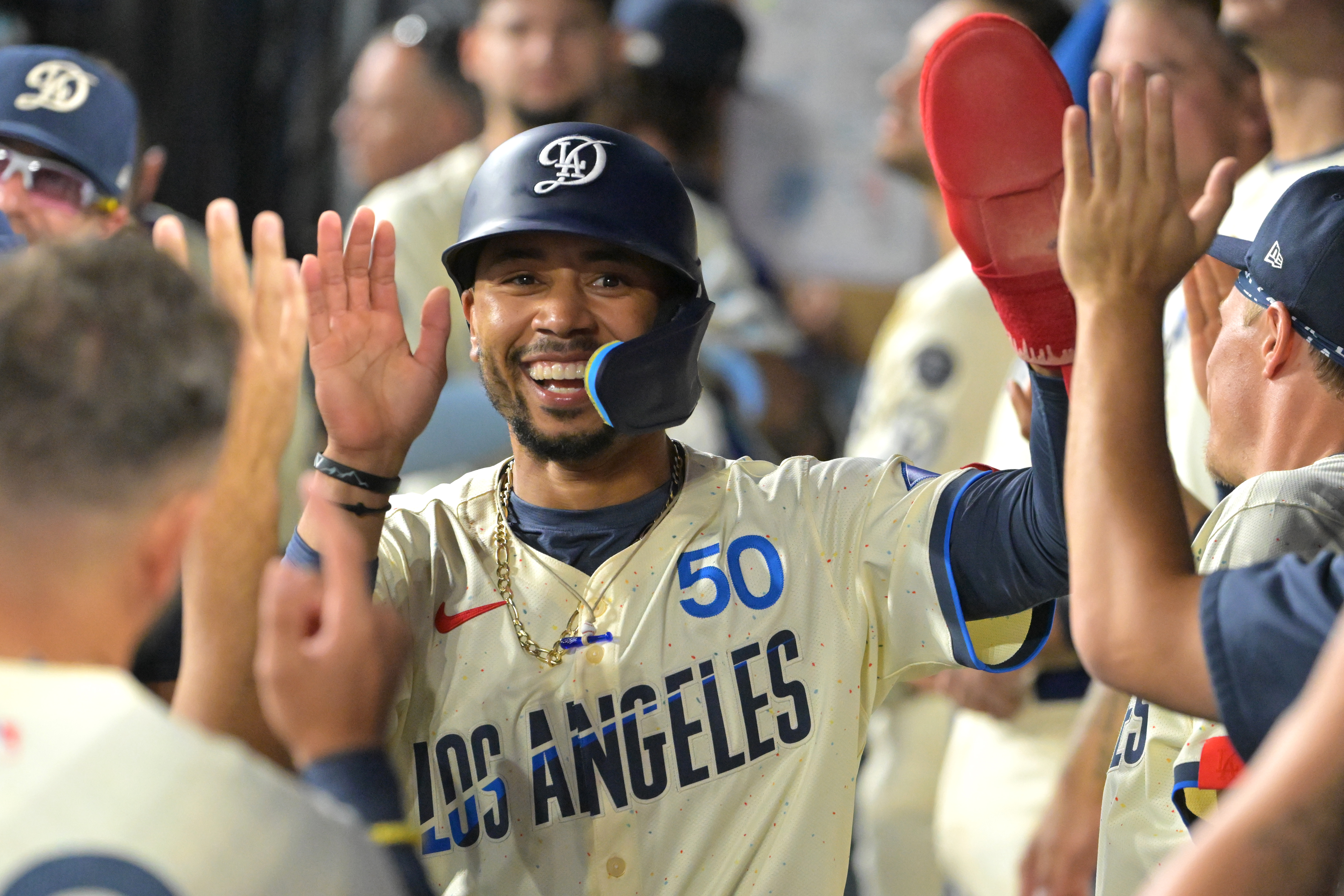 MLB Wild Card Round Odds and Series Predictions: Dodgers, Yankees Among Favorites to Advance