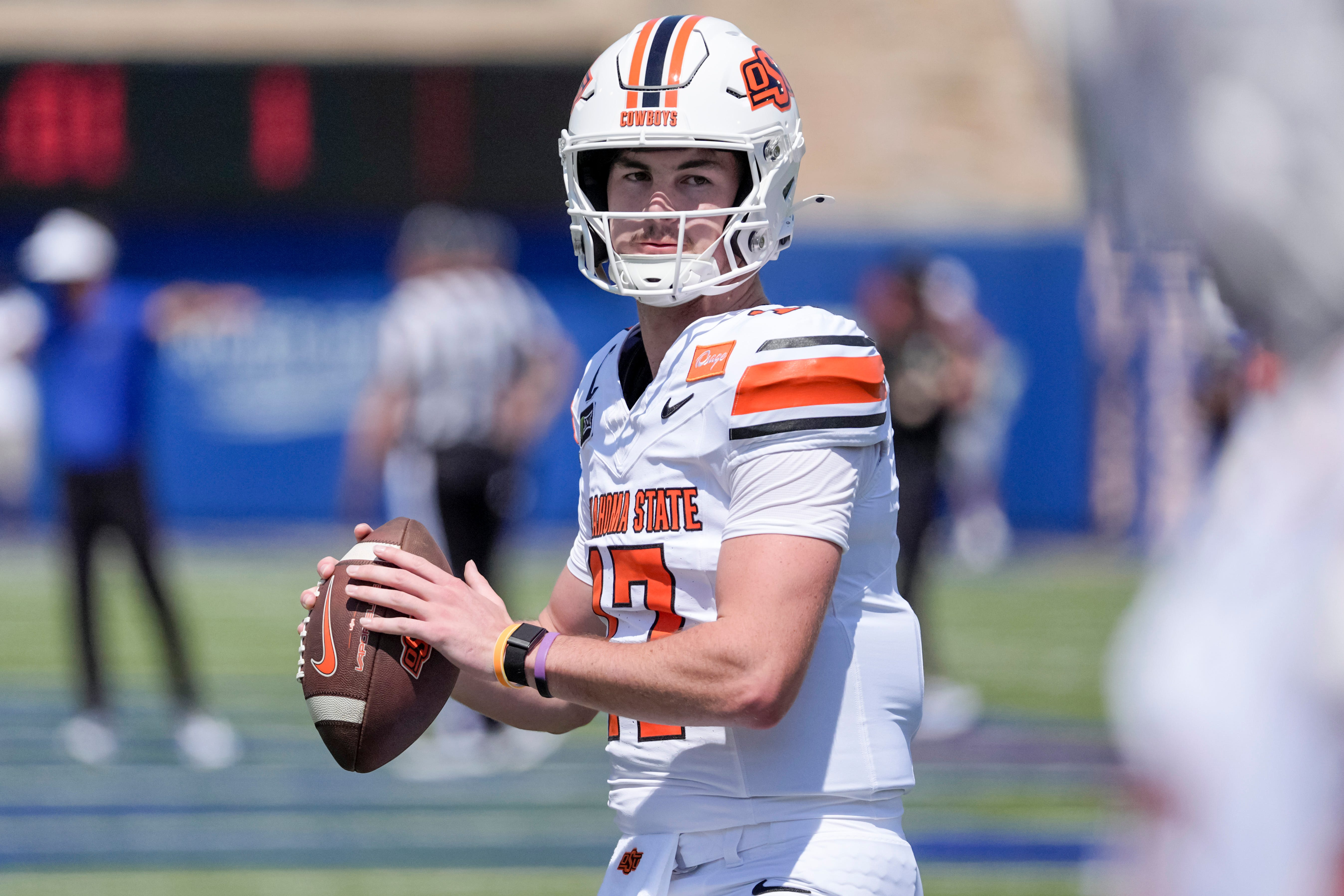 Oklahoma State quarterback Drew Mestemaker warms up as we make our best college football ATS picks for Week 2.