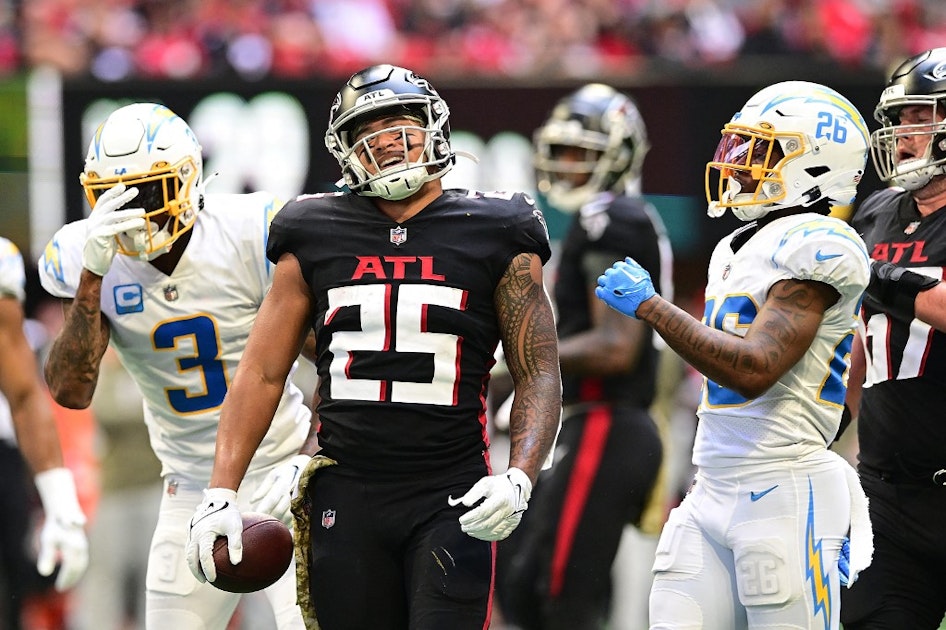 Handicapping the 2022 NFC South playoff race