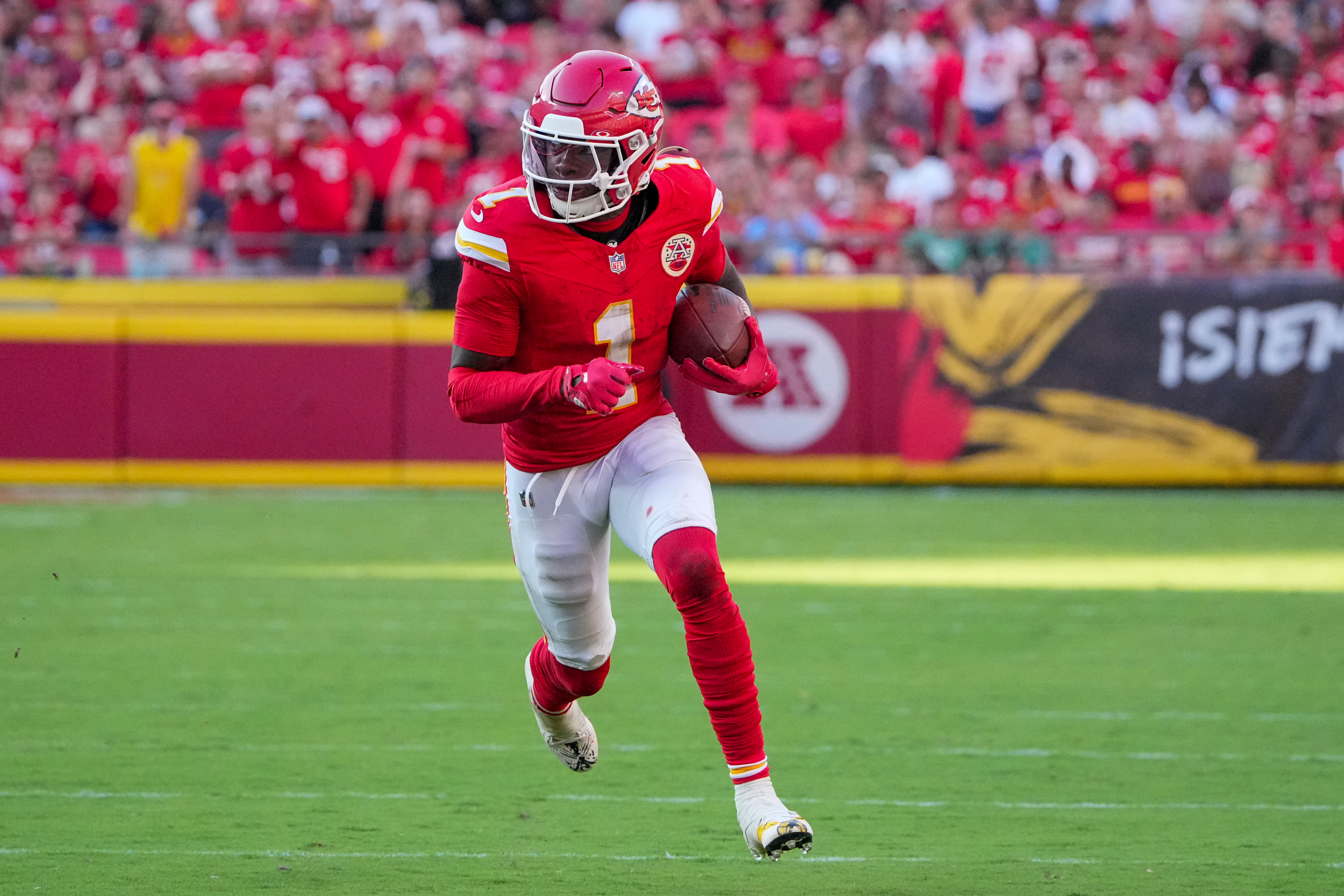 Chiefs vs. Jaguars Prediction Tonight: Monday Night Football Odds & MNF Expert Picks