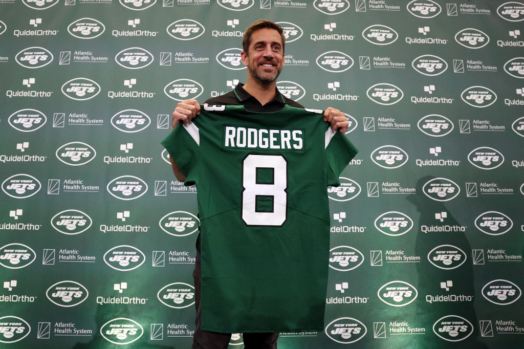 NY Jets Trade For Aaron Rodgers: QB's Updated Prop Bet Odds