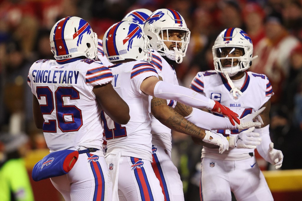 Los Angeles Rams vs. Buffalo Bills Same-Game Parlay: Tail This Red-Hot  Expert's +750 TNF Parlay