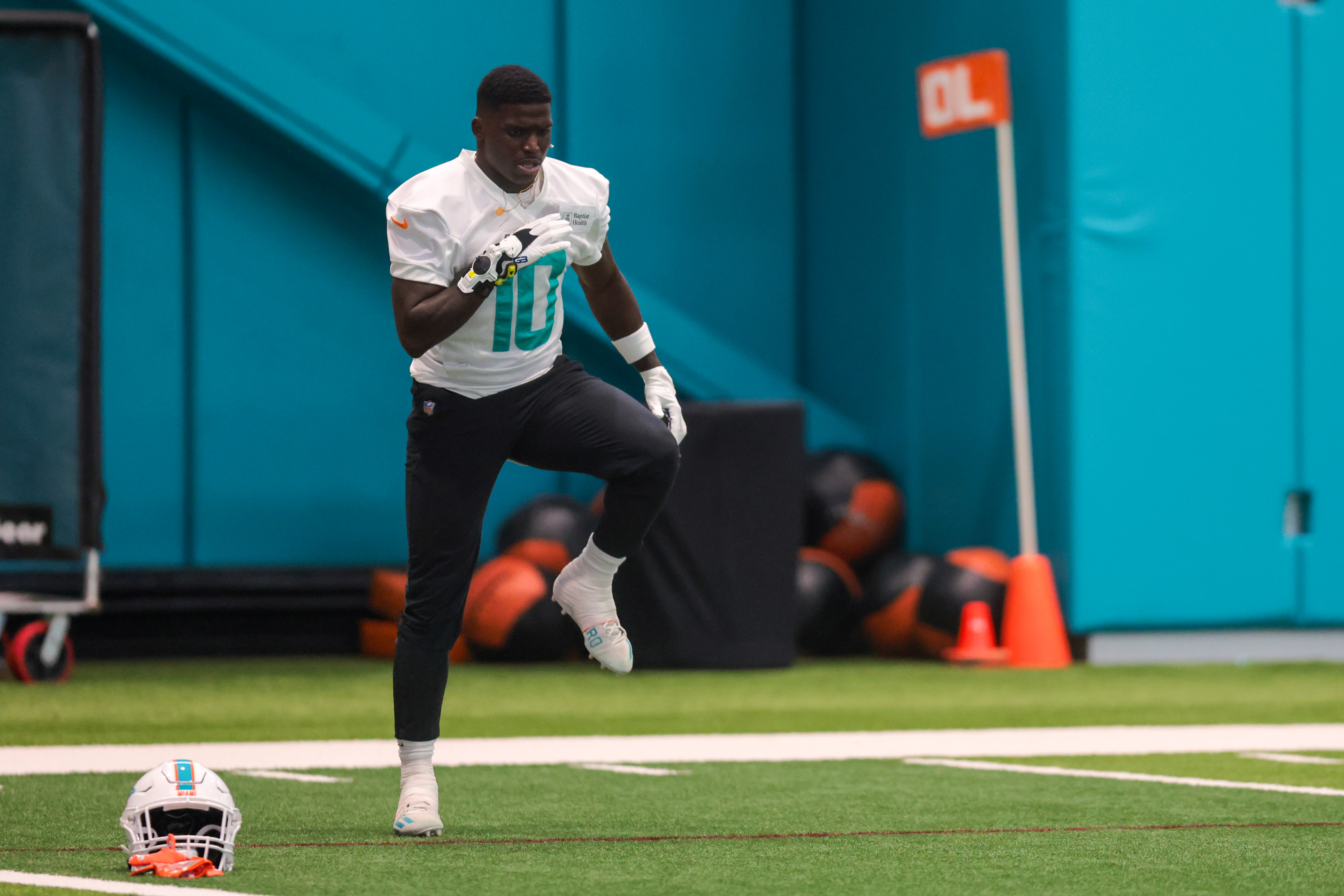 Best Dolphins vs. Bills Player Prop Bets for Thursday Night Football: TNF Odds & Picks
