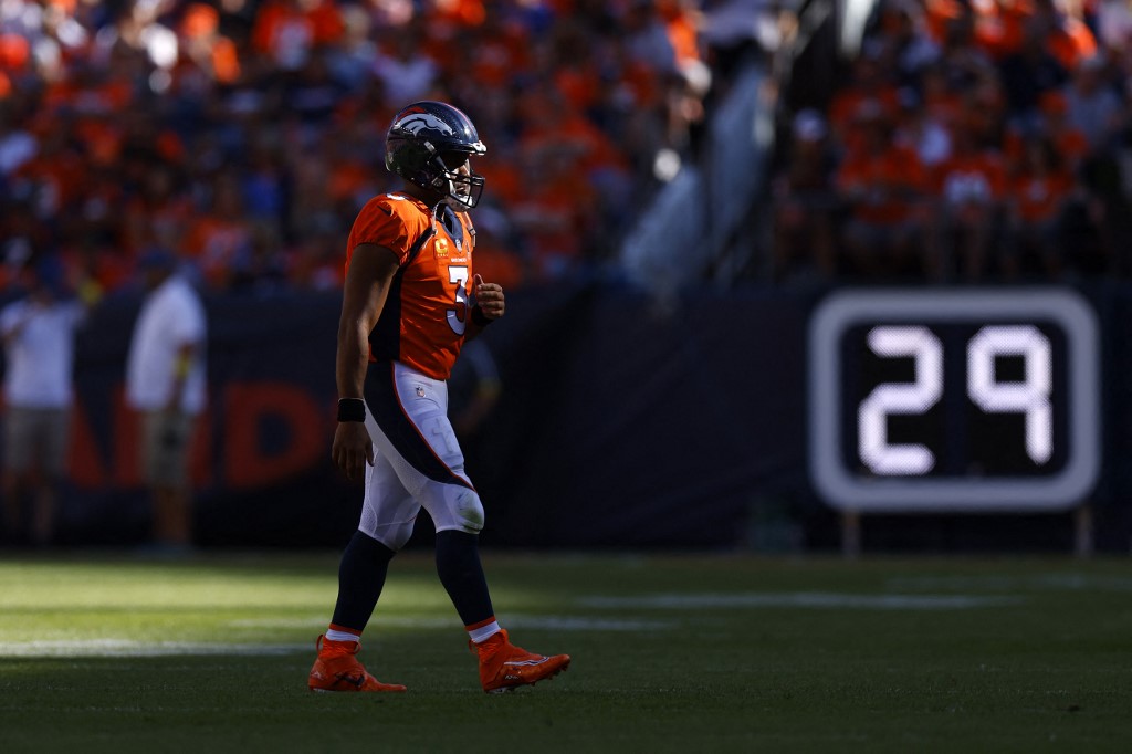 NFL Live In-Game Betting Tips & Strategy: Broncos vs. Commanders – Week 2