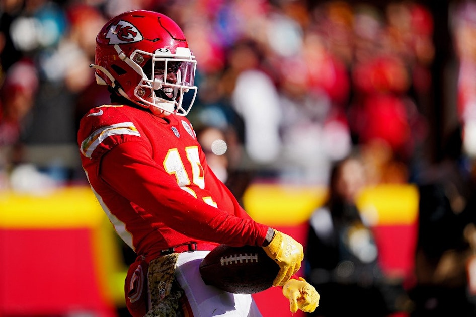 Chiefs vs. Chargers Odds and Top Prop Bets & Parlays: NFL Week 11