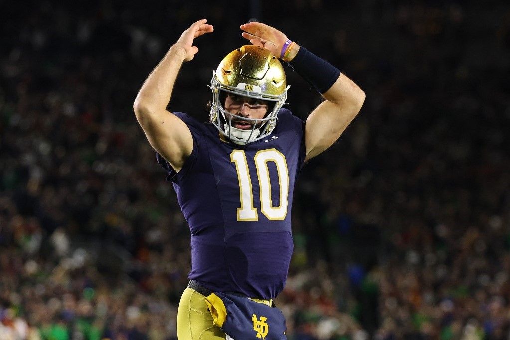 Notre Dame vs. Clemson Predictions, Picks & Odds Week 10 Will