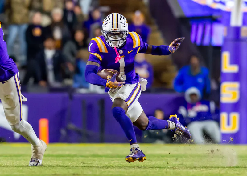 College Football Opening Odds for Week 1: Betting Lines & Spreads for Ranked Matchups