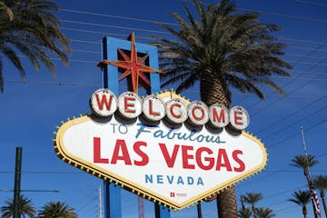 Las Vegas Tourism Drops Fourth Month in a Row Amid Economic Distress