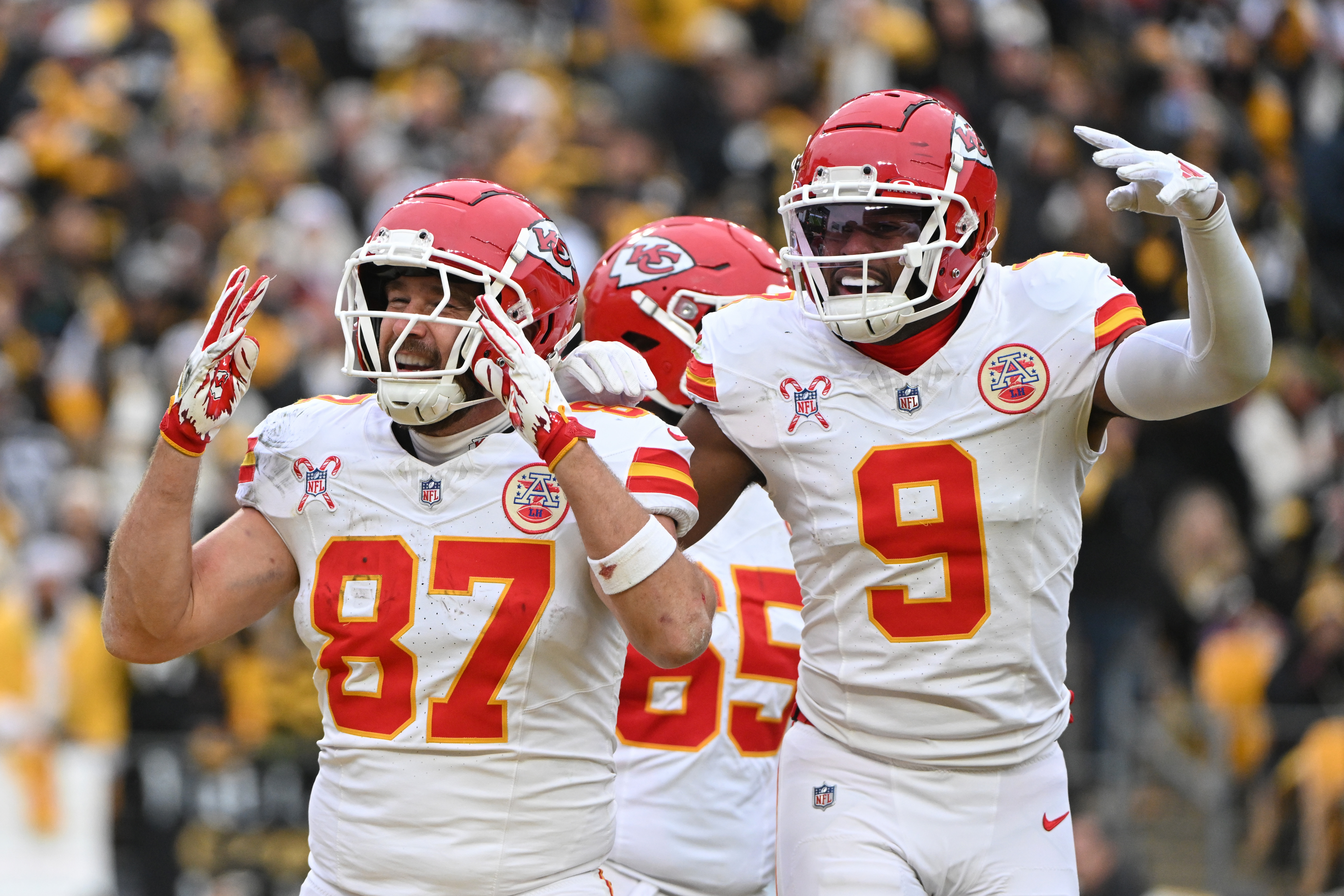 2025 Super Bowl Odds: Chiefs the Favorites, Ravens Close Gap After Christmas Day Wins