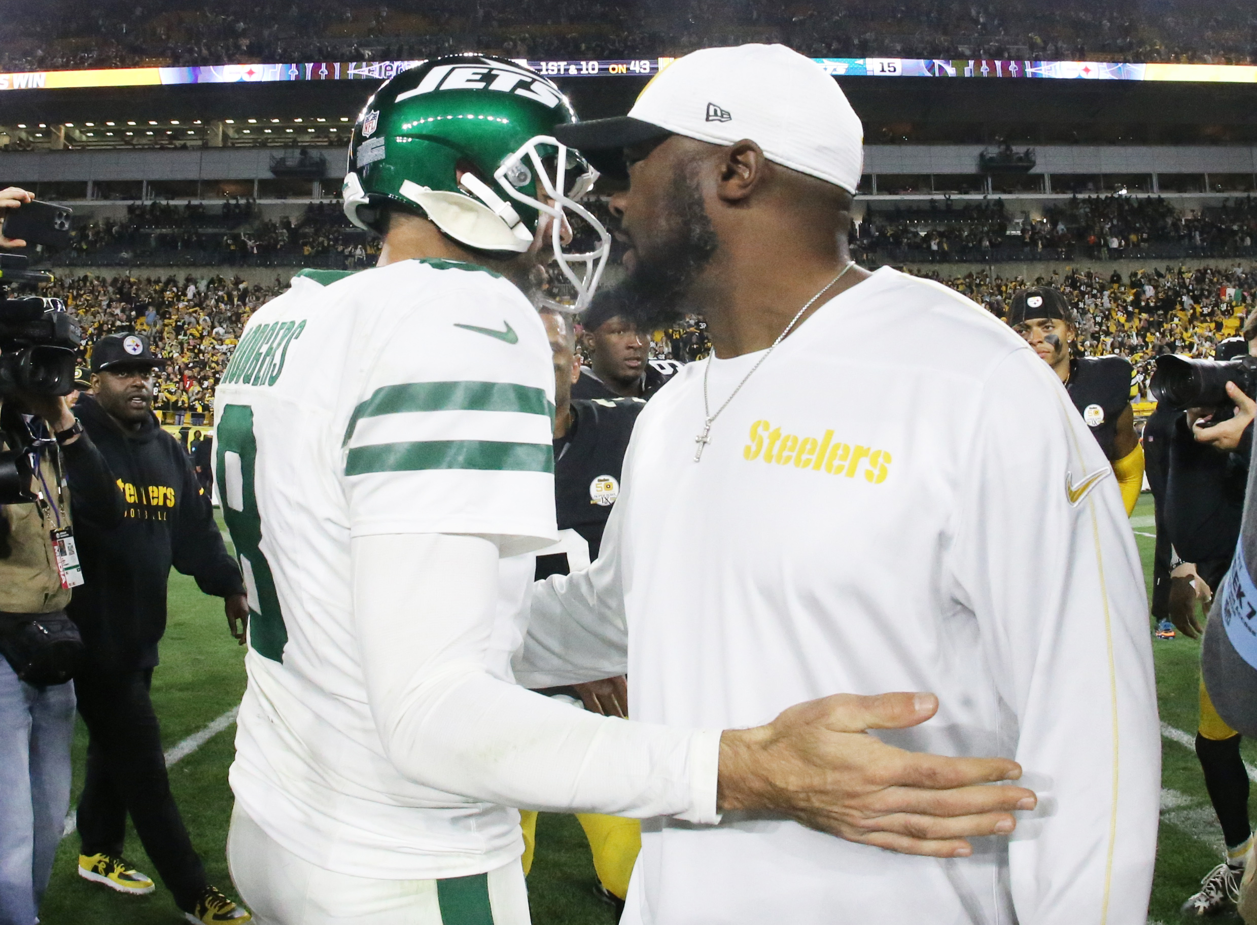 How Aaron Rodgers Joining the Steelers Will Impact Super Bowl & MVP Betting Odds
