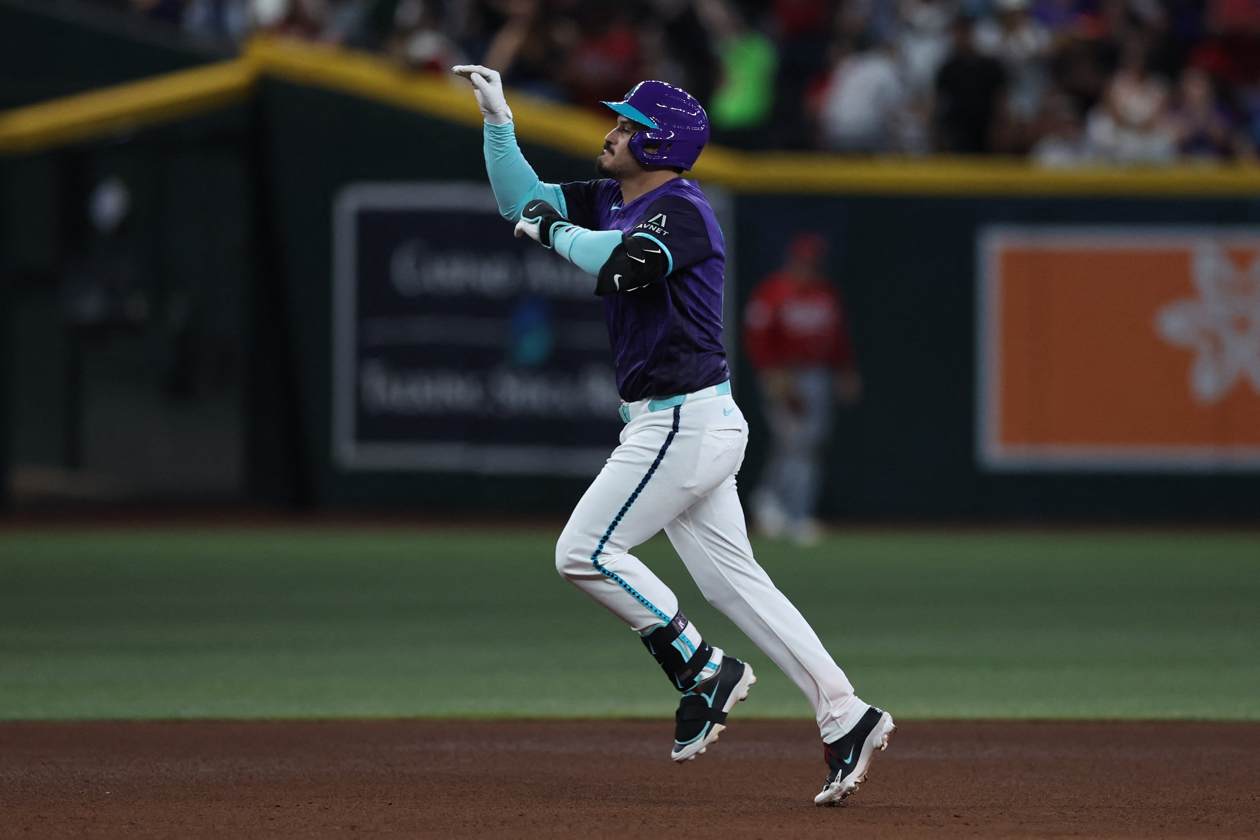 Arizona Diamondbacks third baseman Nolan Arenado hits a home run as we make our best Cubs vs. Diamondbacks prediction