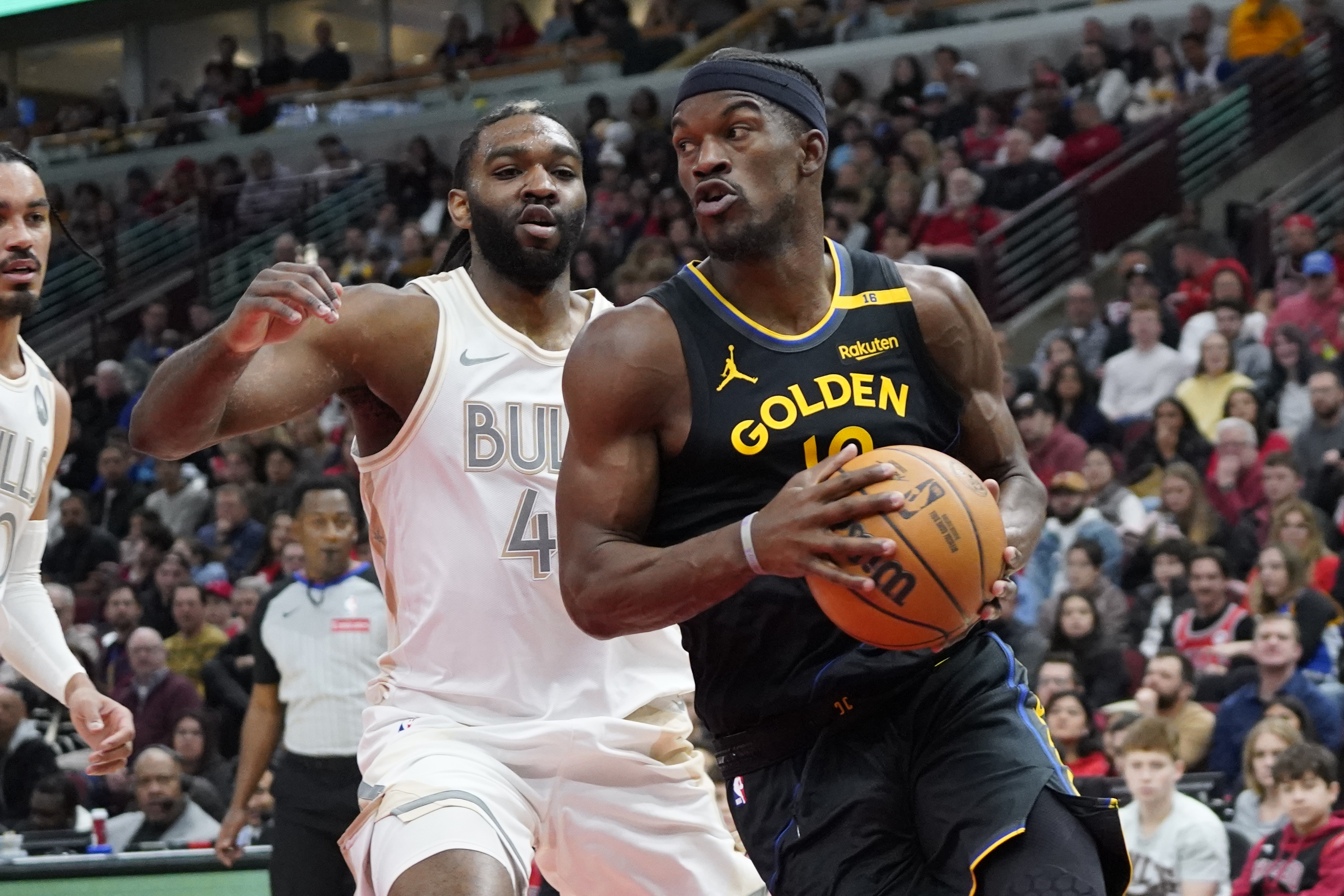 Warriors vs. Bucks Predictions, Player Props, Odds & Picks for Feb. 10