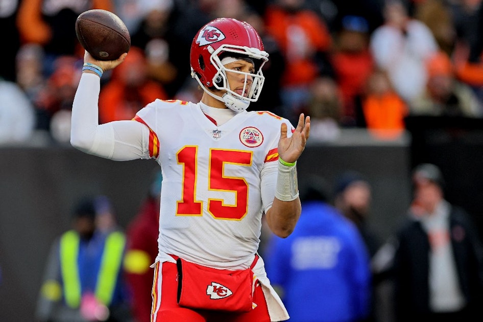 NFL Picks: NFL Best Bets and Player Props for Week 14 at FanDuel Sportsbook