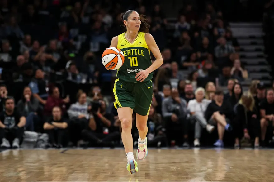 Sue Bird of the Seattle Storm dribbles the ball against the Minnesota Lynx. Photo by David Berding/Getty Images via AFP.