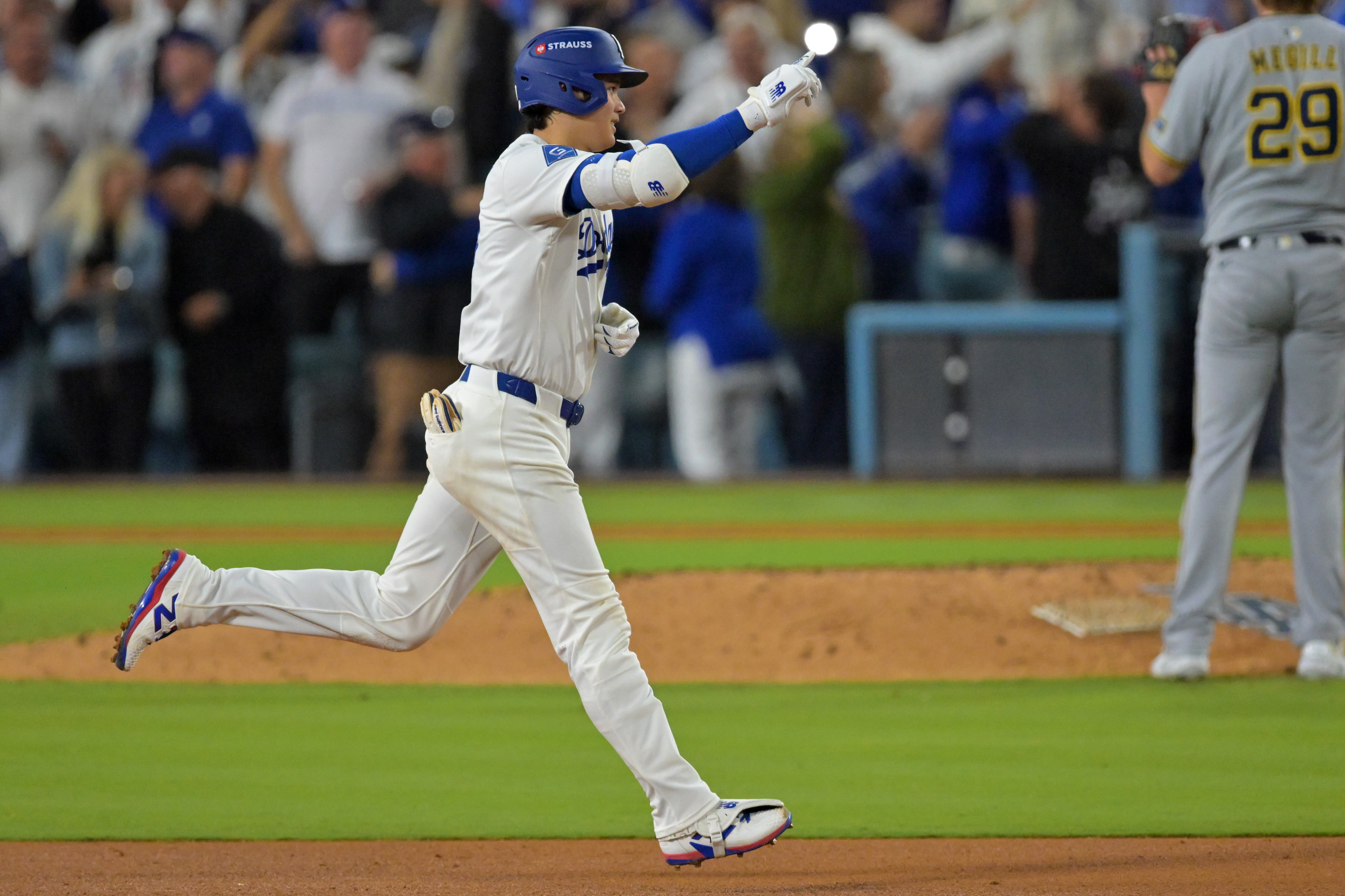 Shohei Ohtani Player Prop Bets & Odds Game 1 vs. Blue Jays Tonight: World Series Best Bets