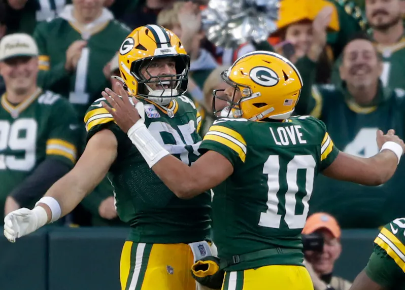 first touchdown scorer predictions for Sunday Night Football