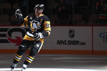 NHL Player Props Today: Anytime Goal Scorer Predictions & Best Bets for Tuesday