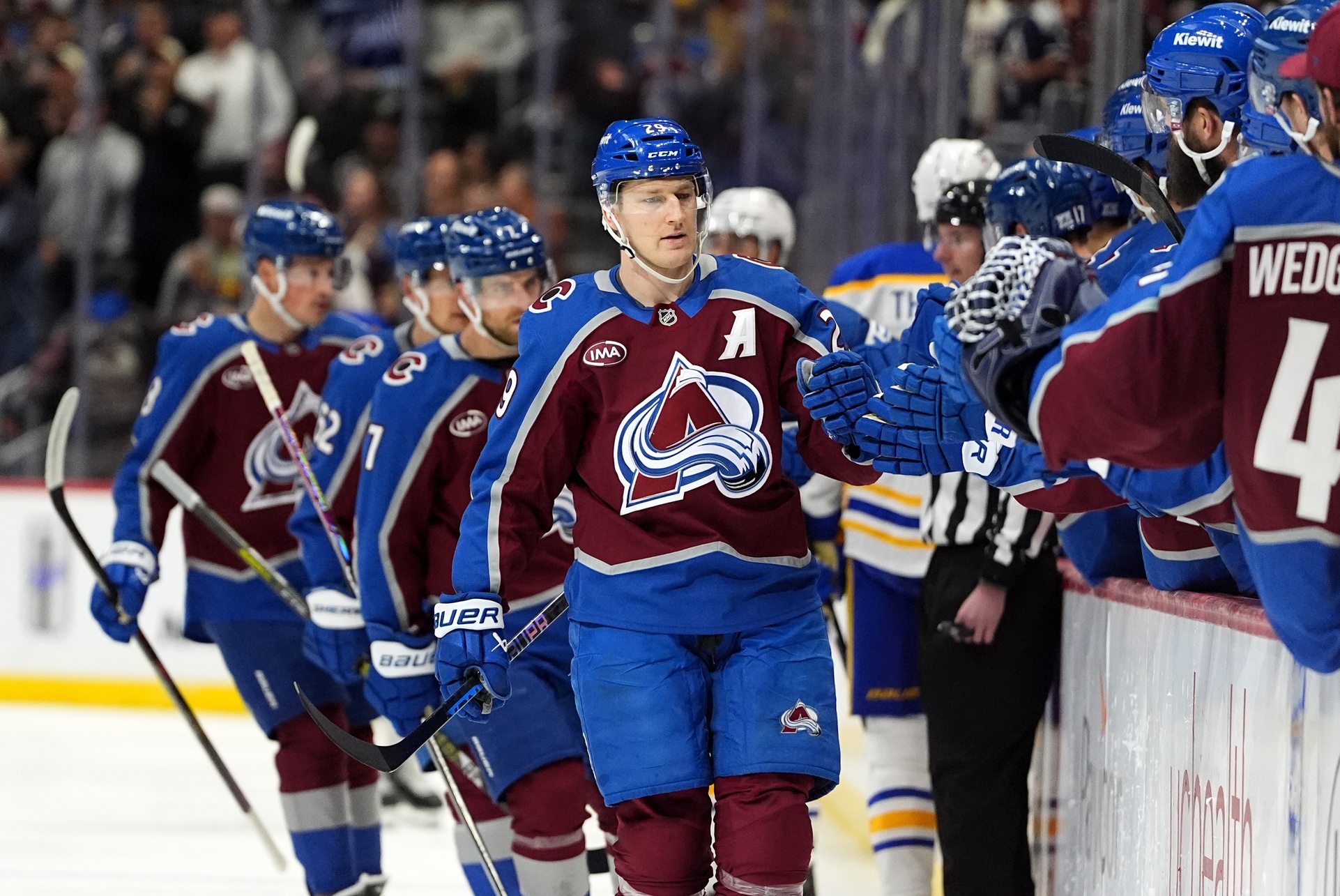Stanley Cup Odds & Favorites 2026: Avalanche Increase Lead on Hurricanes; Oilers Fall