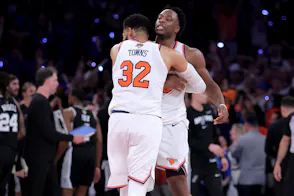 📹 Knicks vs. Spurs Prediction: Game 5 Pick & Best Bet Tonight