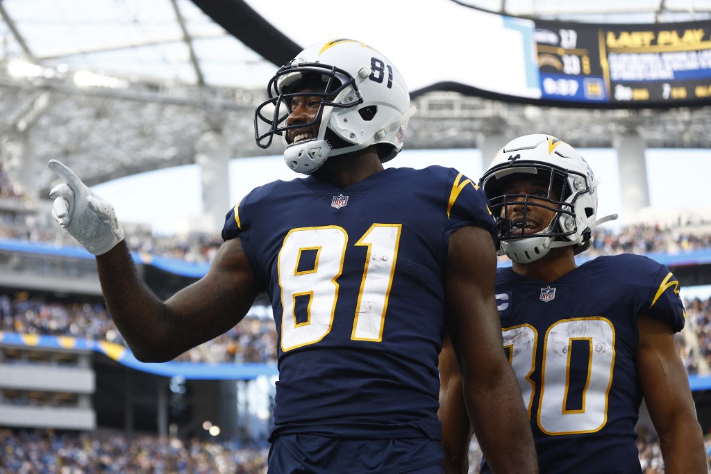 Chargers vs. Titans Player Props, Mike Williams, Sunday