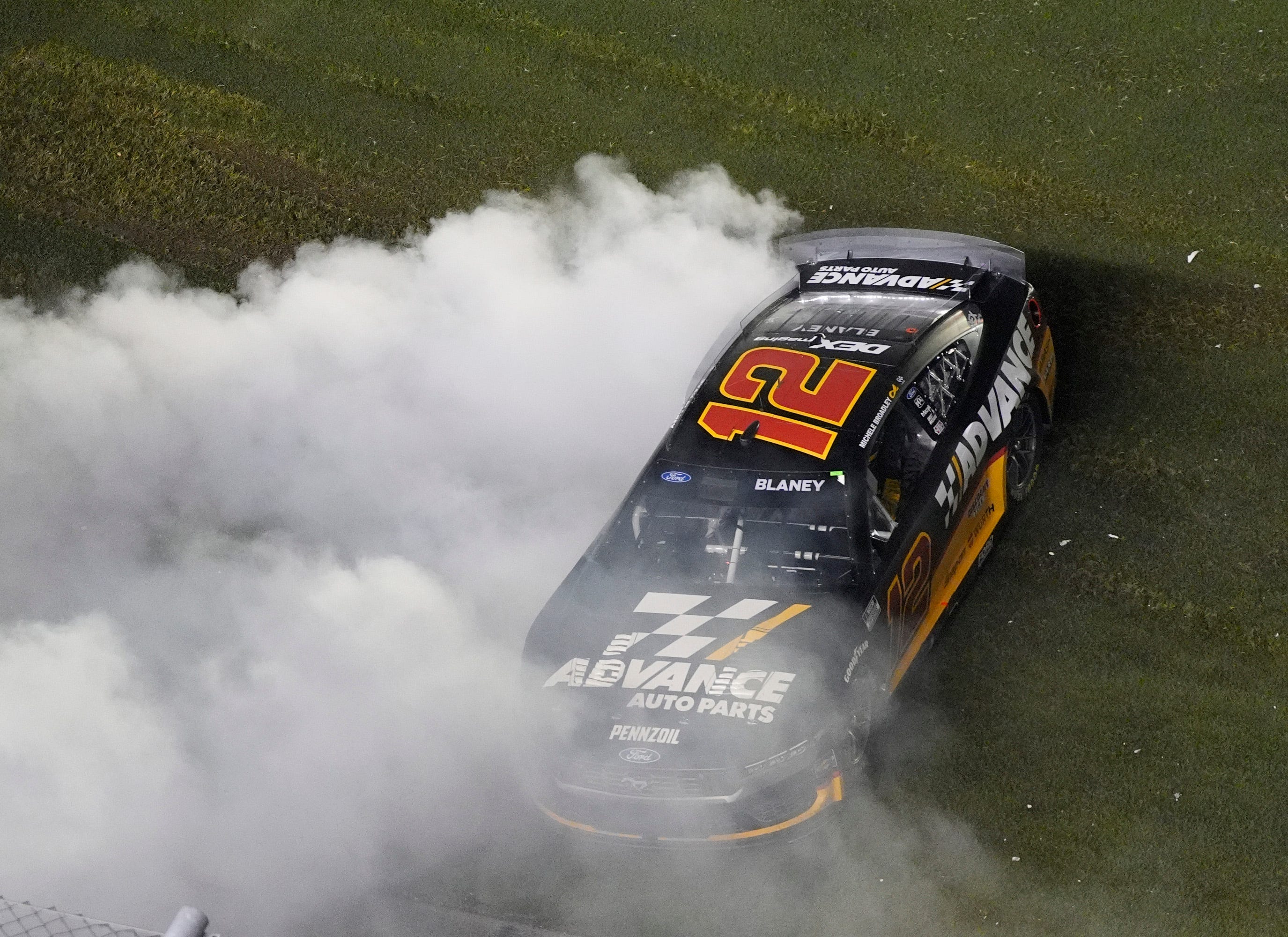 2025 Cook Out Southern 500 Predictions at Darlington: Best NASCAR Odds, Prop Bets & Expert Picks