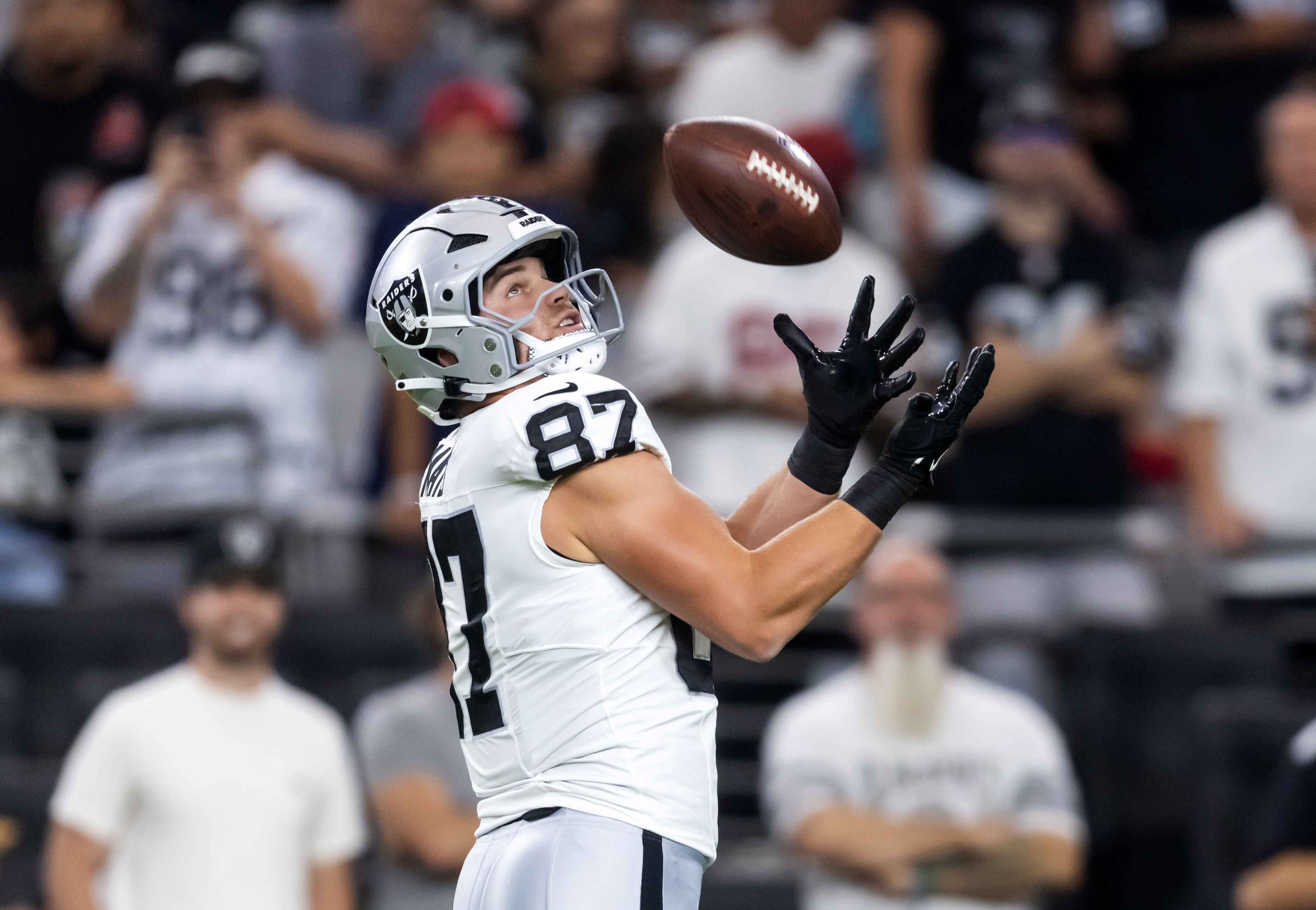 Anytime Touchdown Scorer Predictions for Monday Night Football: Week 2 MNF Doubleheader