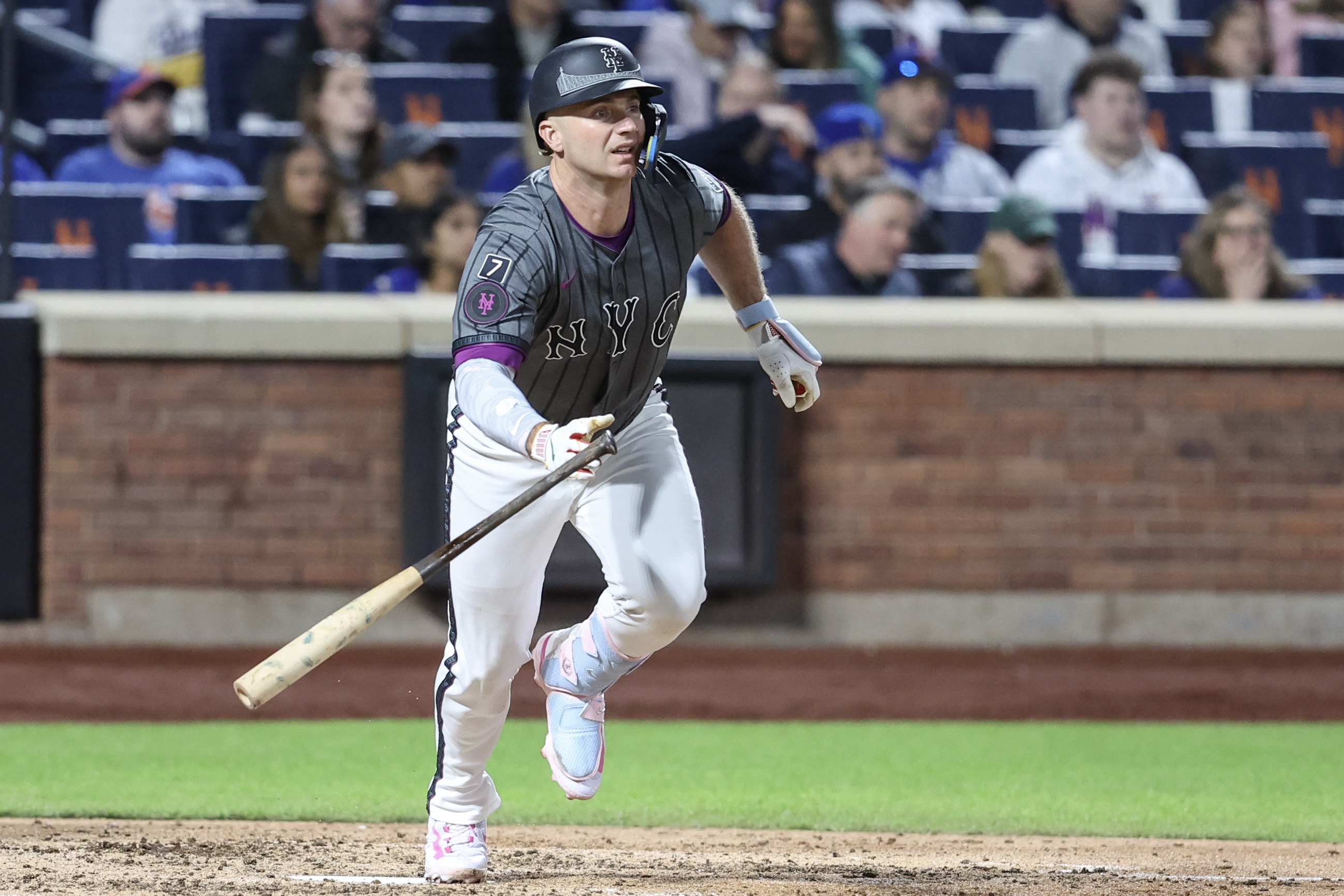 Dodgers vs. Mets Player Props for Sunday Night Baseball Tonight