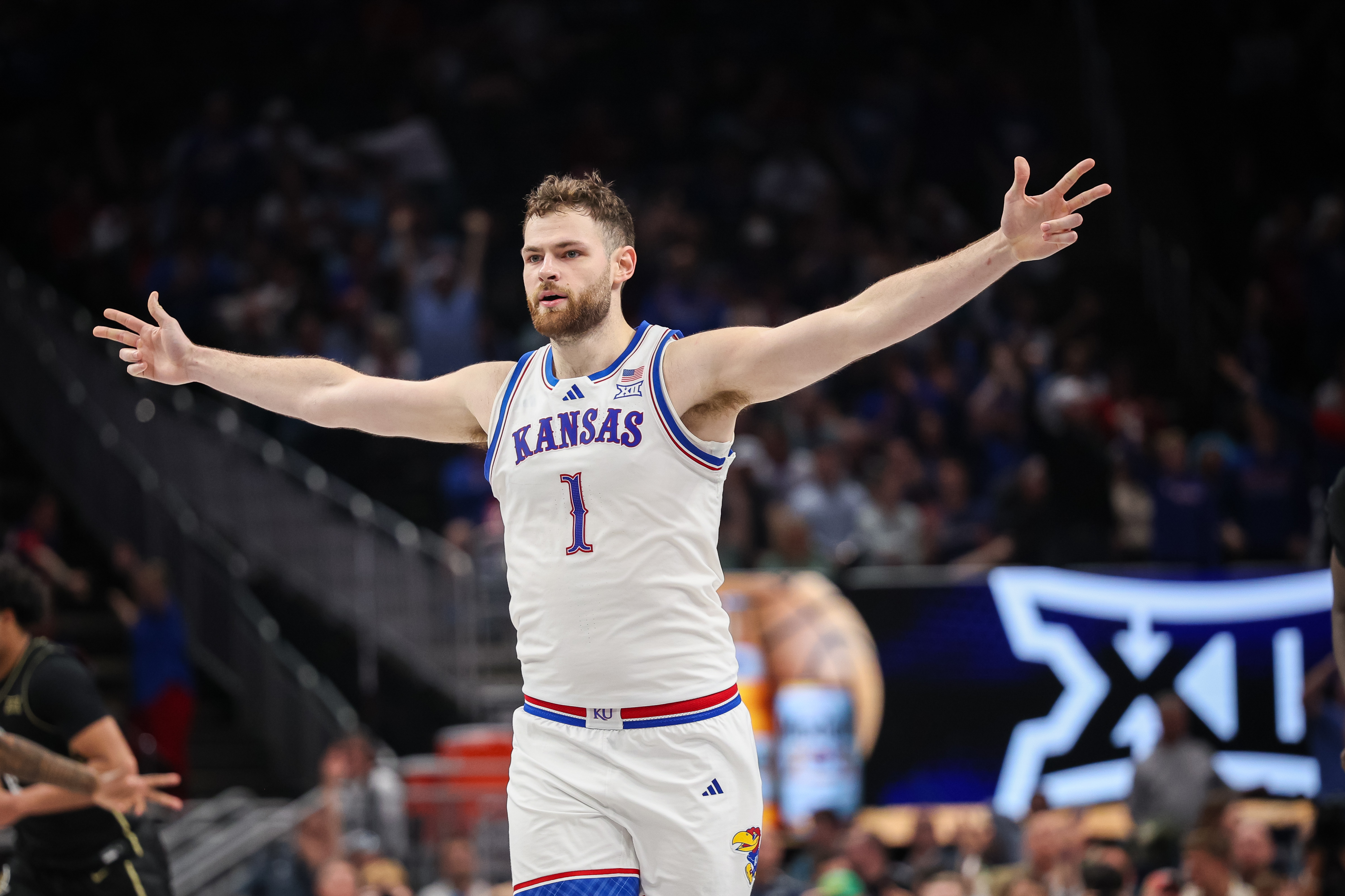 Kansas vs. Arizona Prediction, Odds & Score Picks: Big 12 Quarterfinal Best Bets