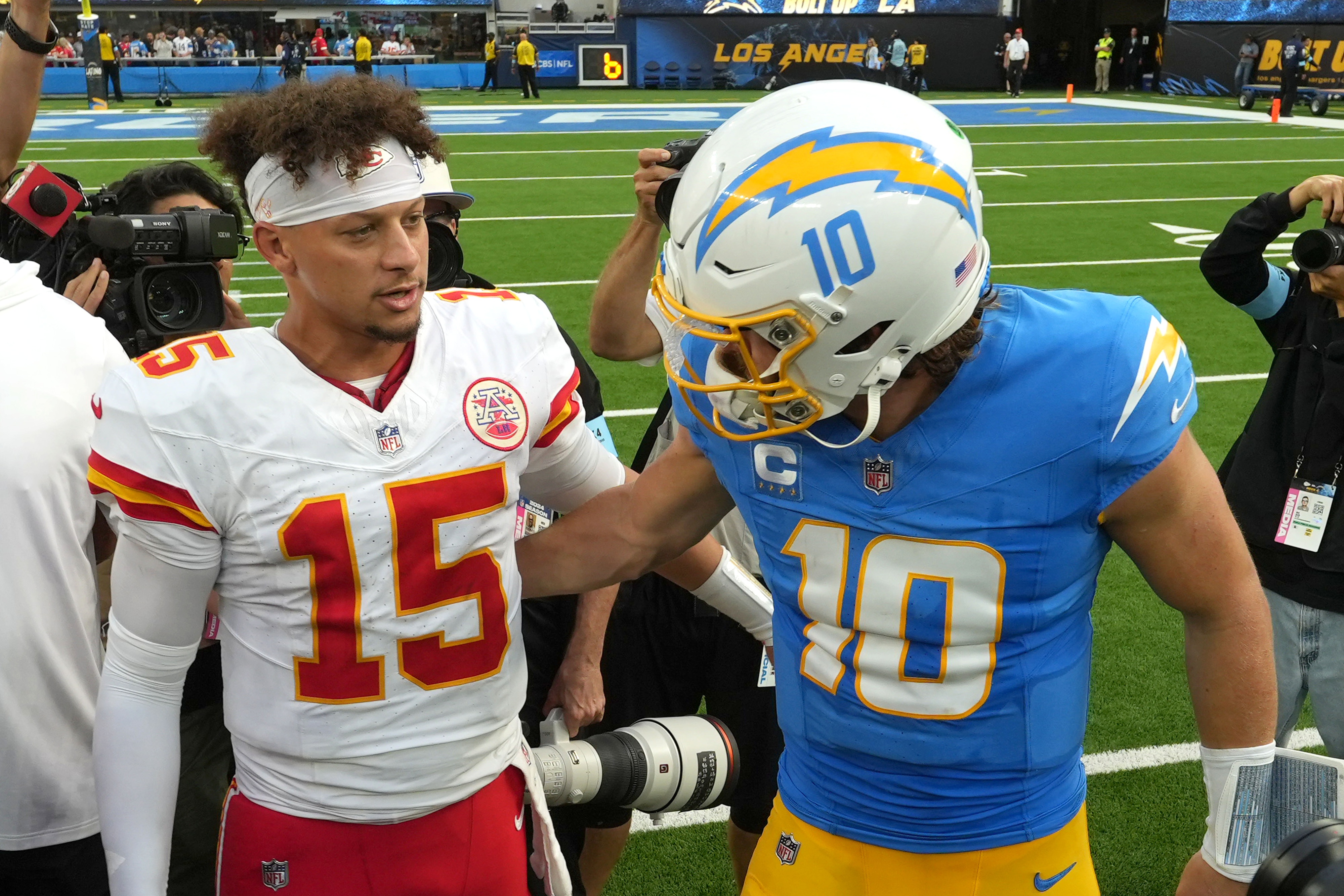 Chiefs vs. Chargers Prediction, Odds & Expert Picks: NFL Week 1 Best Bets