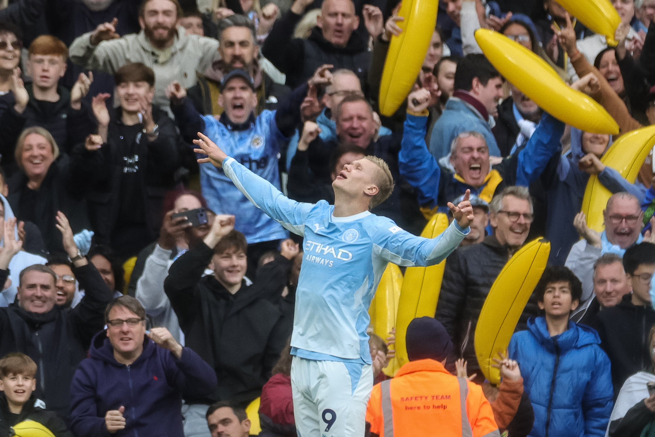 Erling Haaland of Manchester City celebrates a goal as we make our best Aston Villa vs. Manchester City prediction.