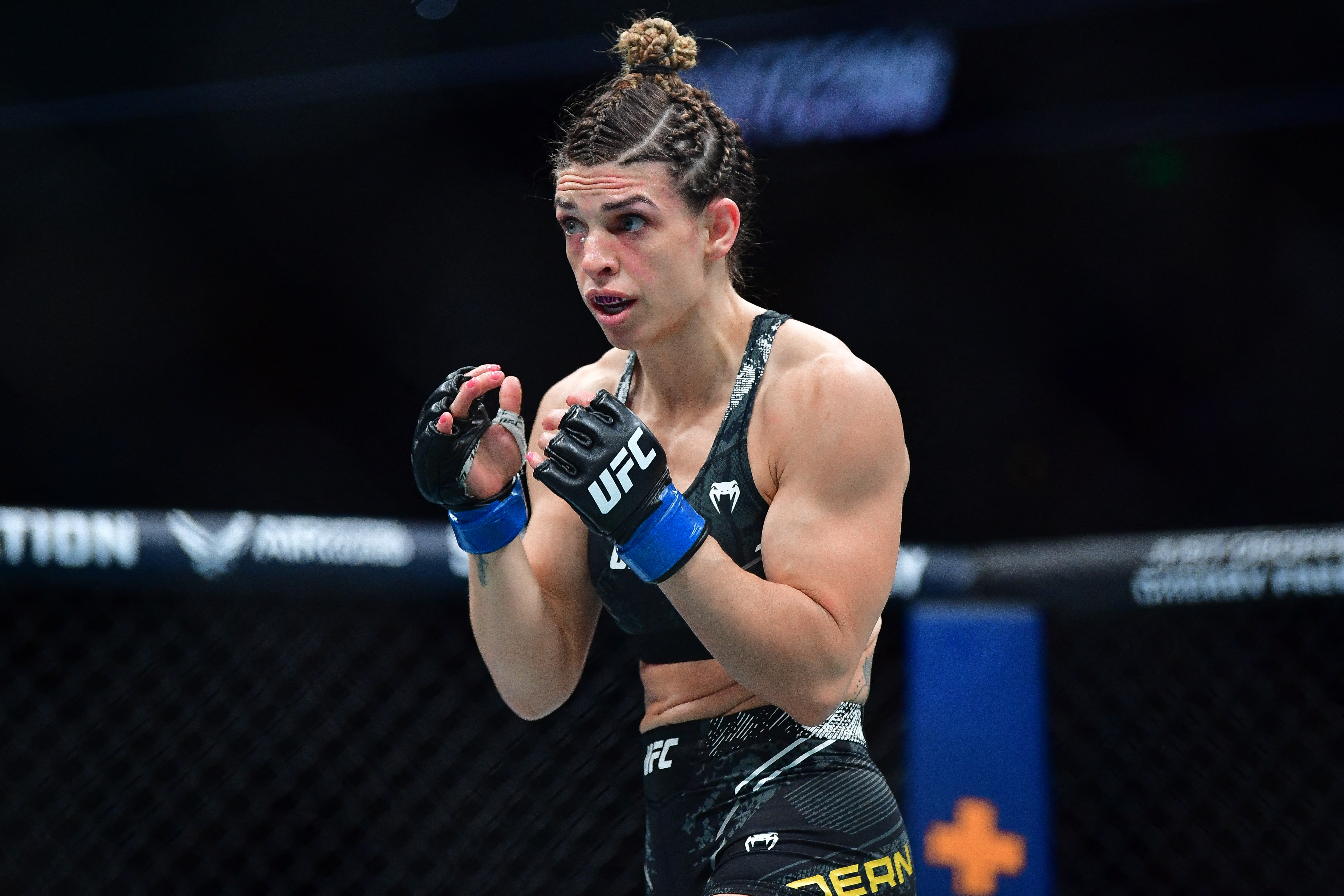 Mackenzie Dern fights as we break down our Dern vs. Robertson prediction.